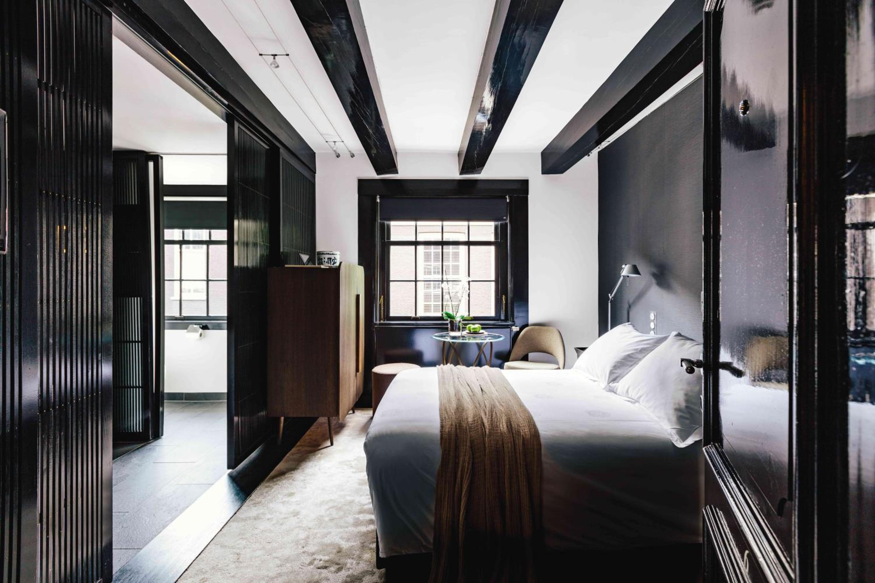 Luxury Single Room