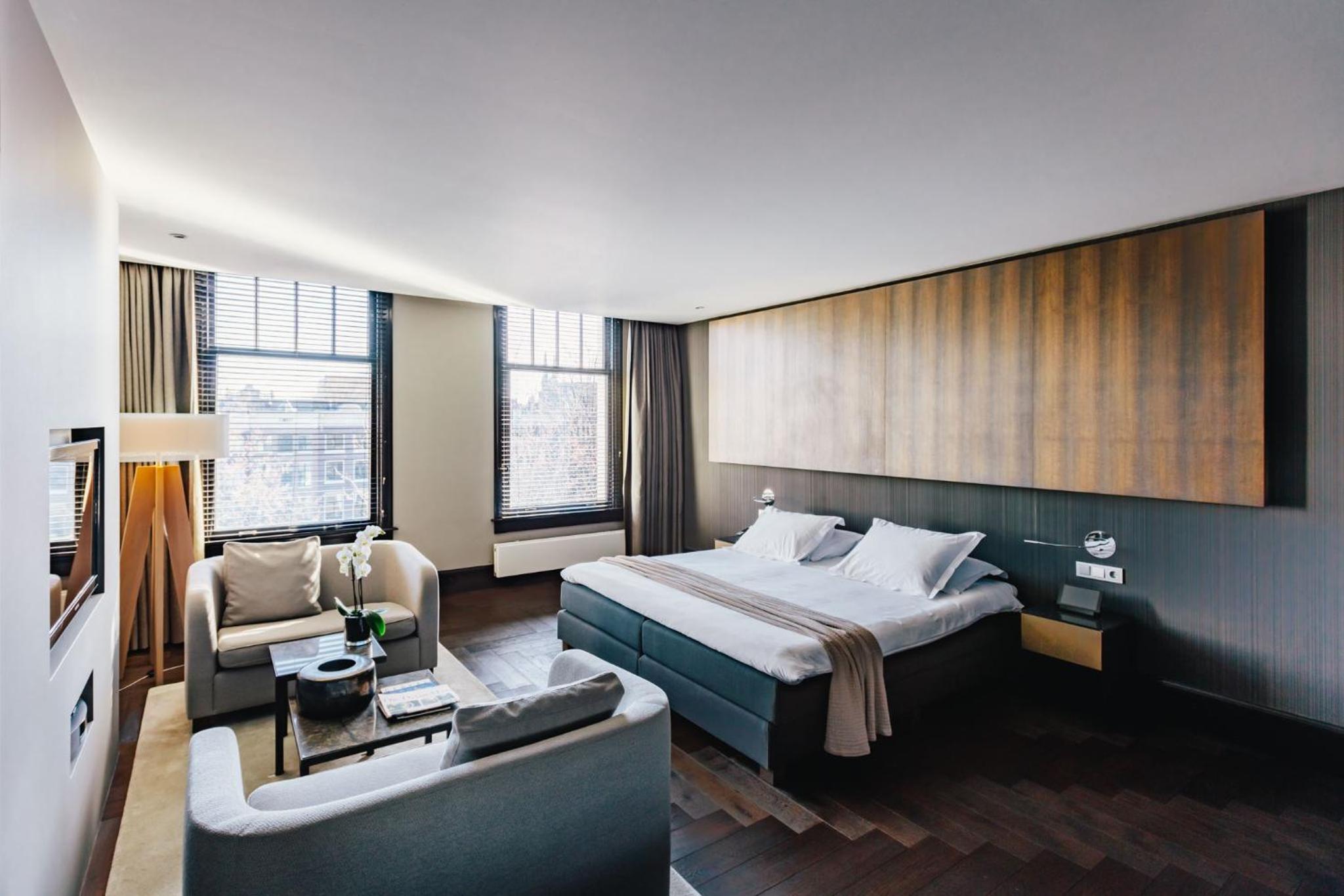 Junior Suite Canal View