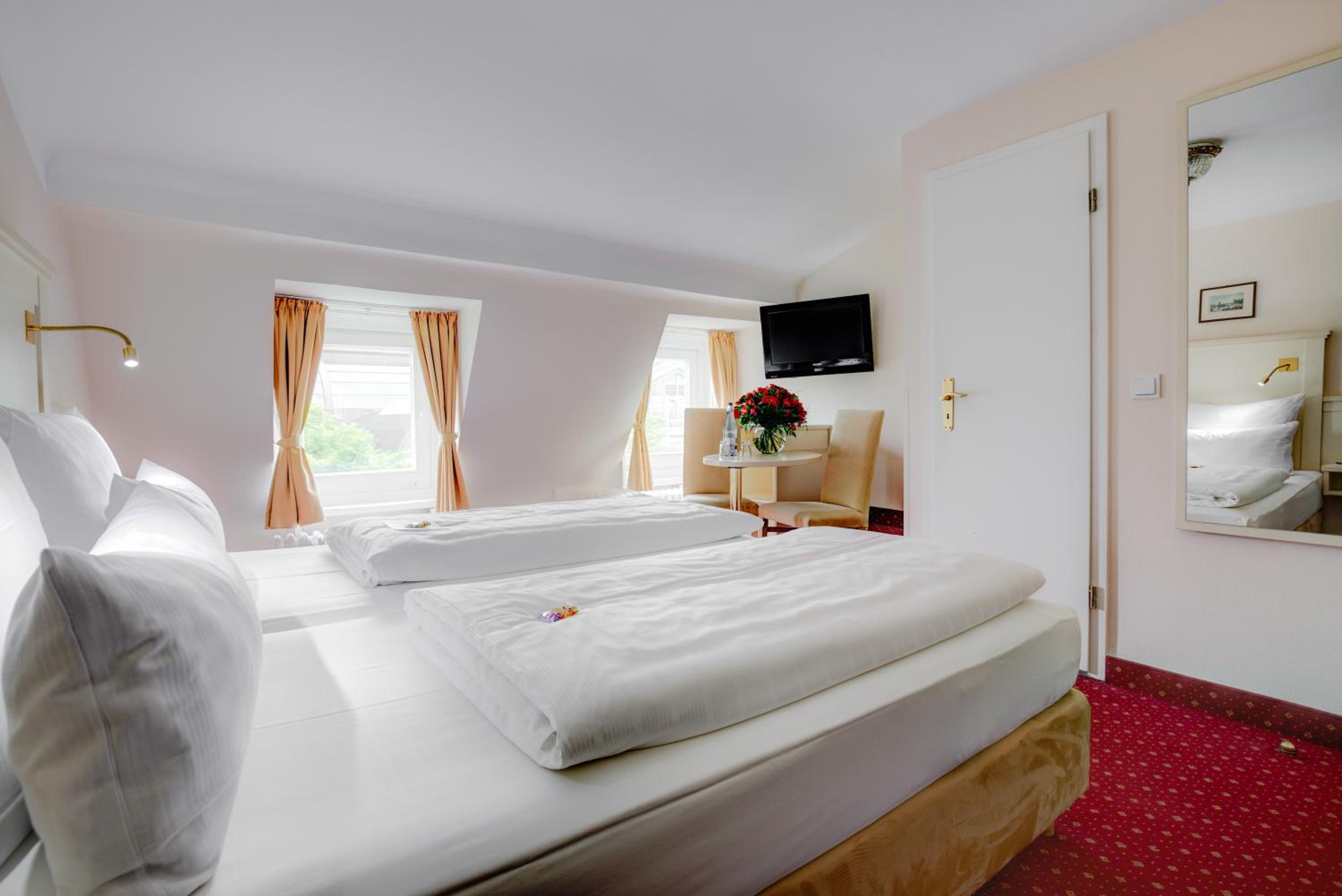 Classic Room - Photo 4