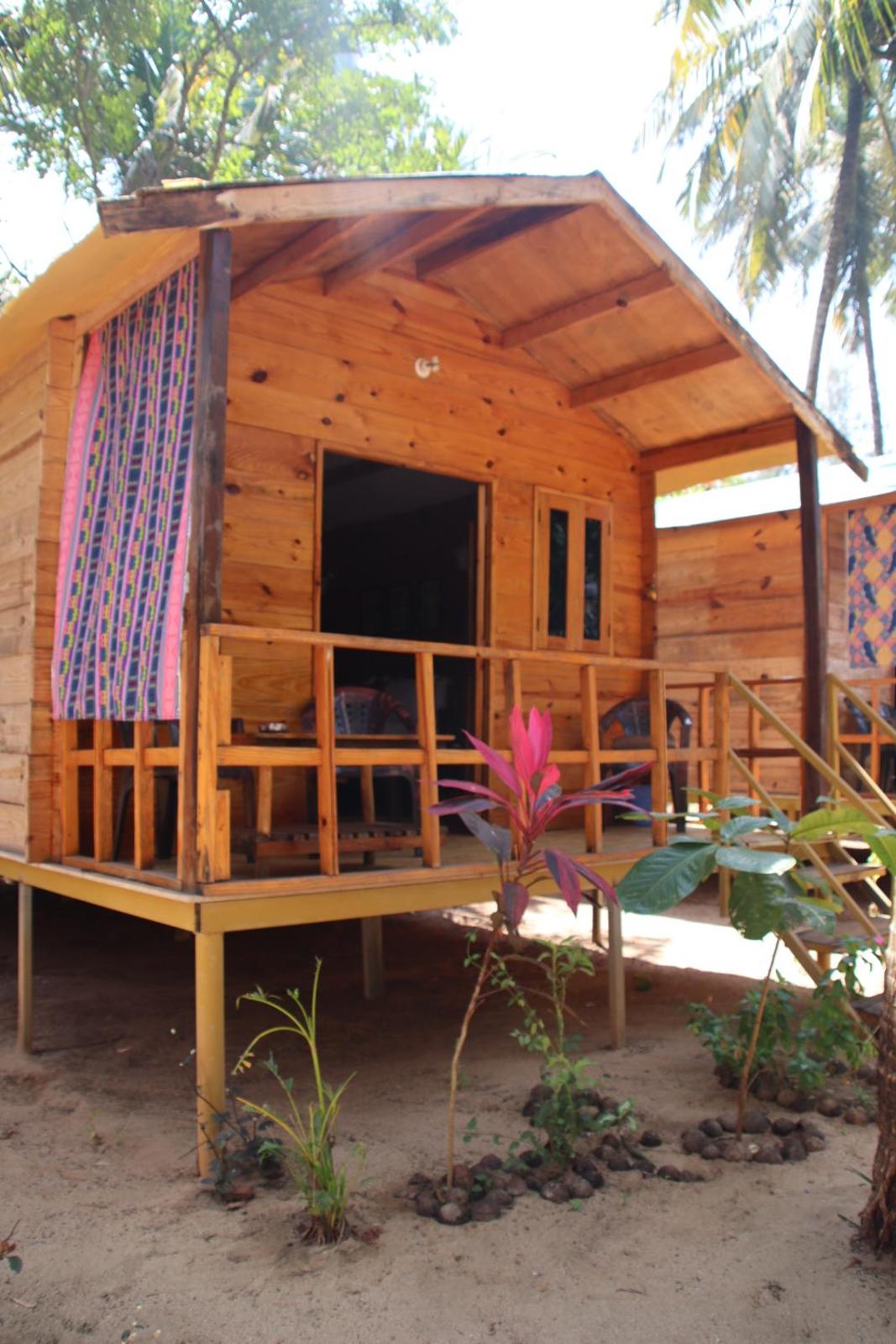 Double Room with Garden View - Photo 3