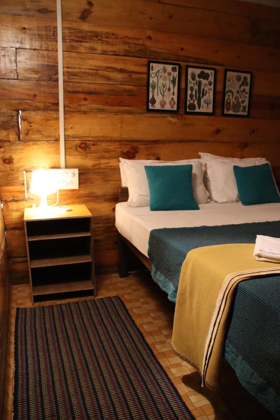 Double Room with Garden View - Photo 6