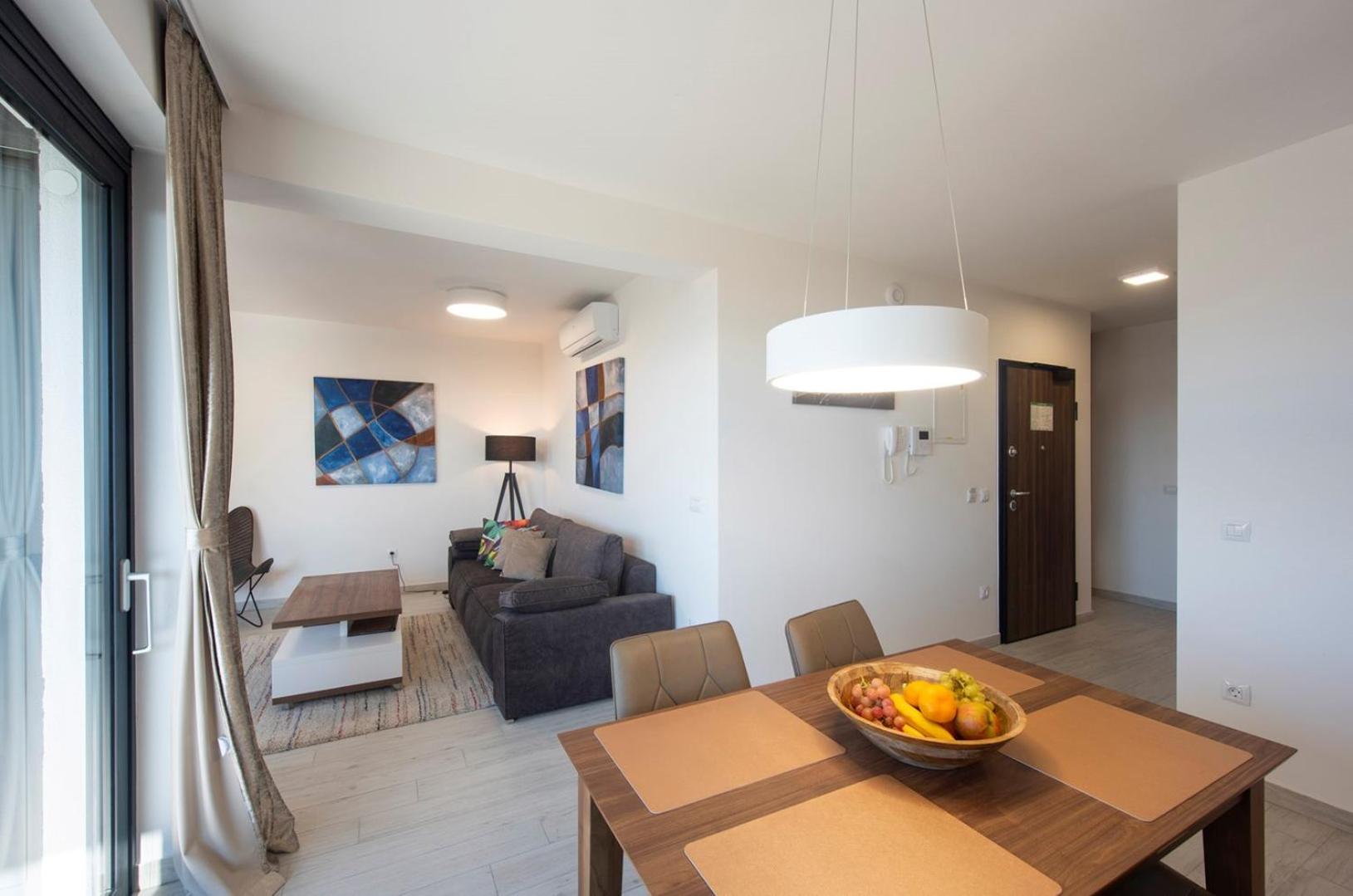 Apartment with Sea View