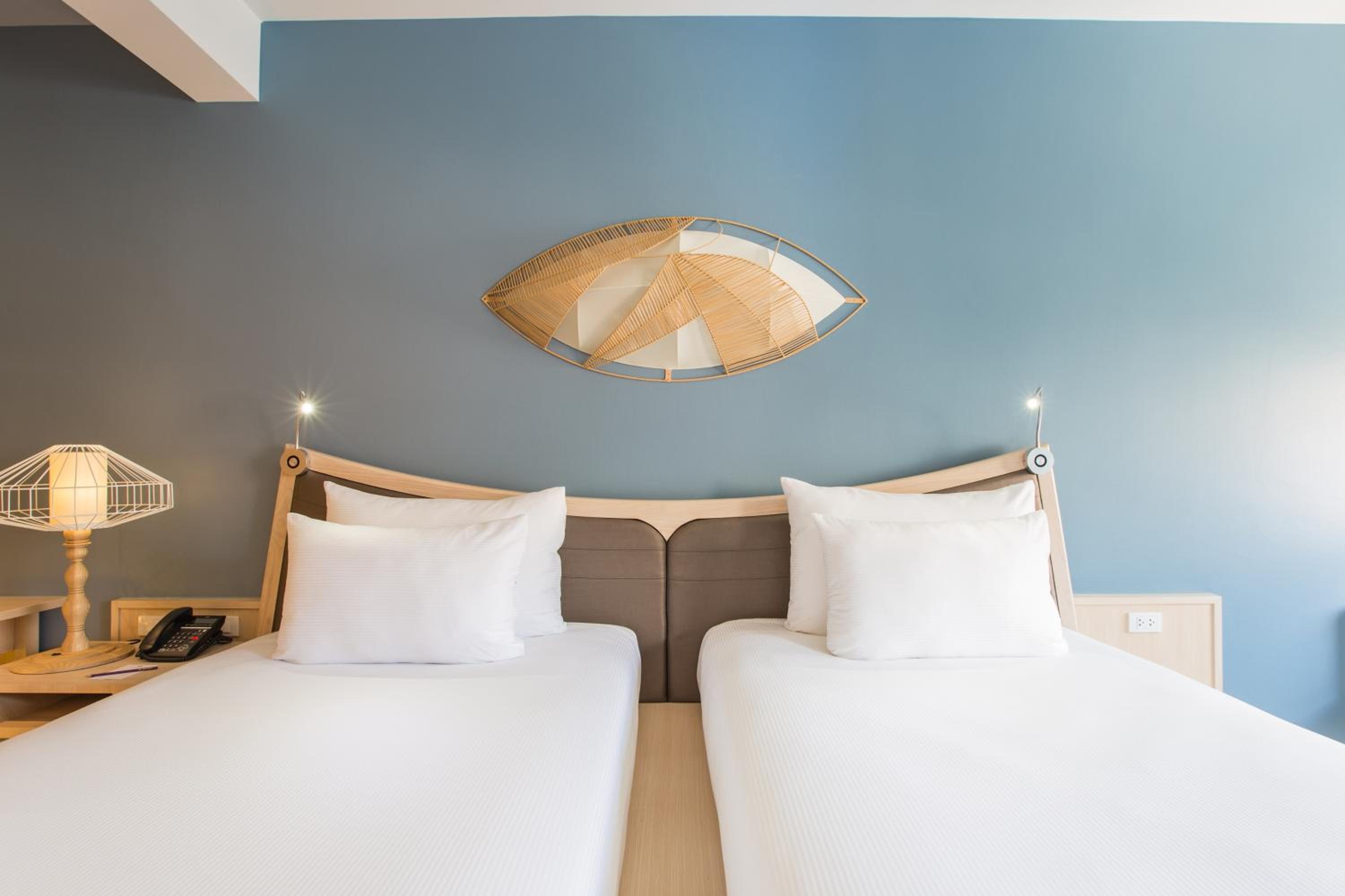 Deluxe Double or Twin Room photo 3