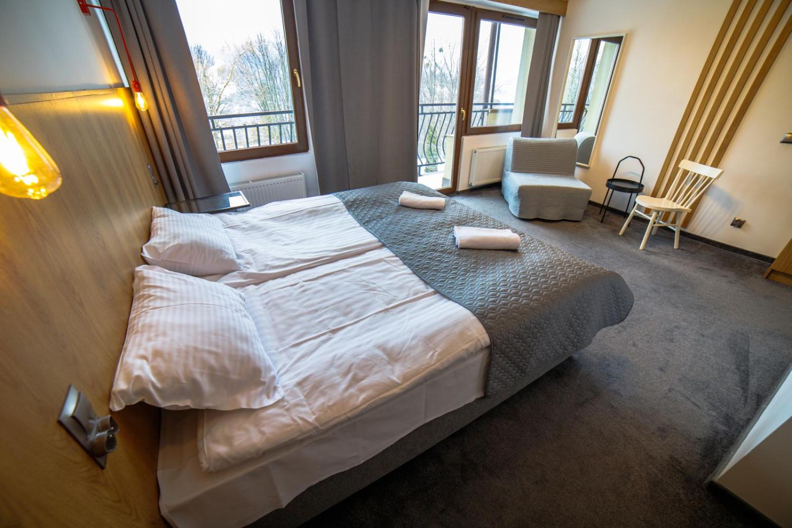 Large Double Room photo 3