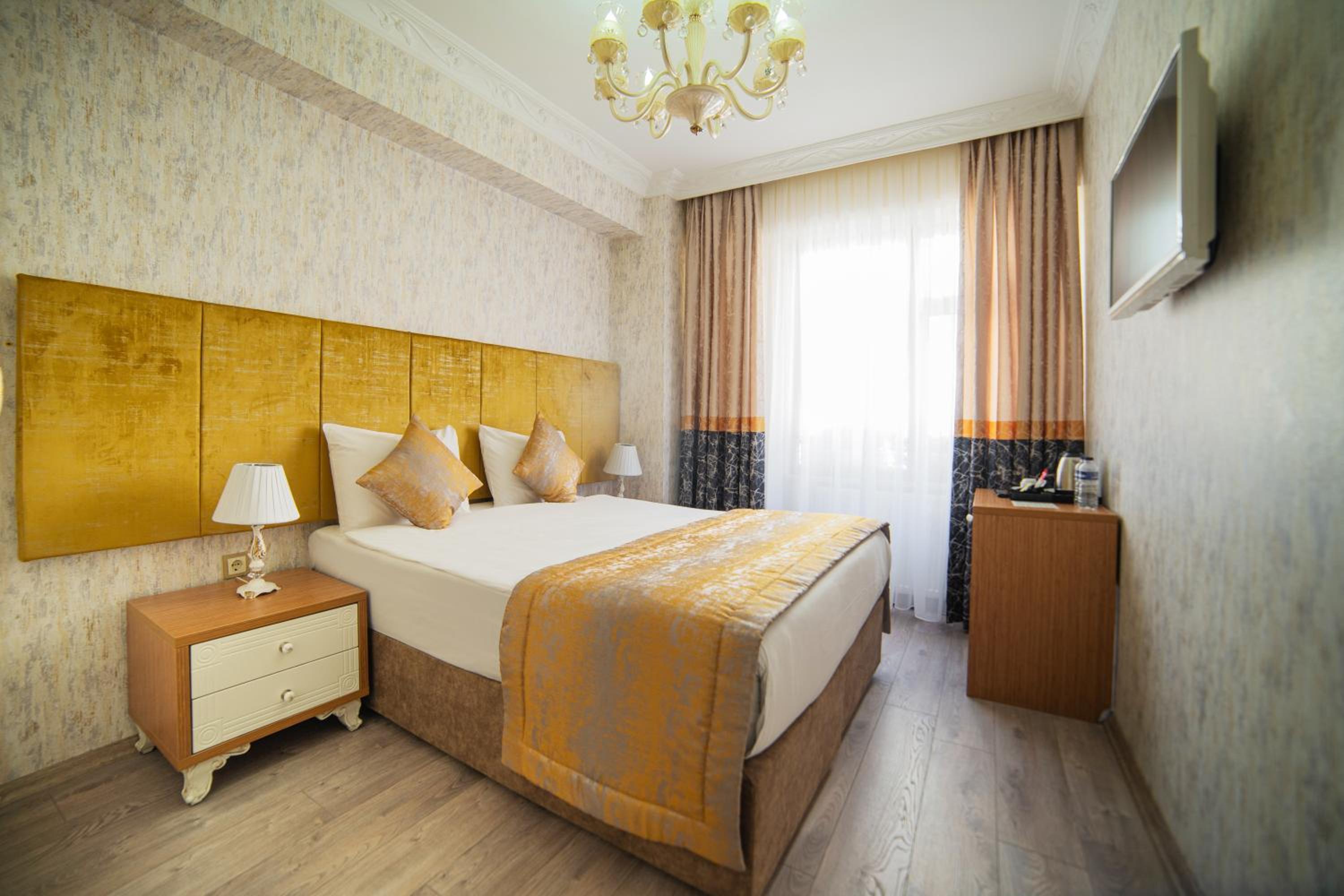 Superior Double or Twin Room photo 1