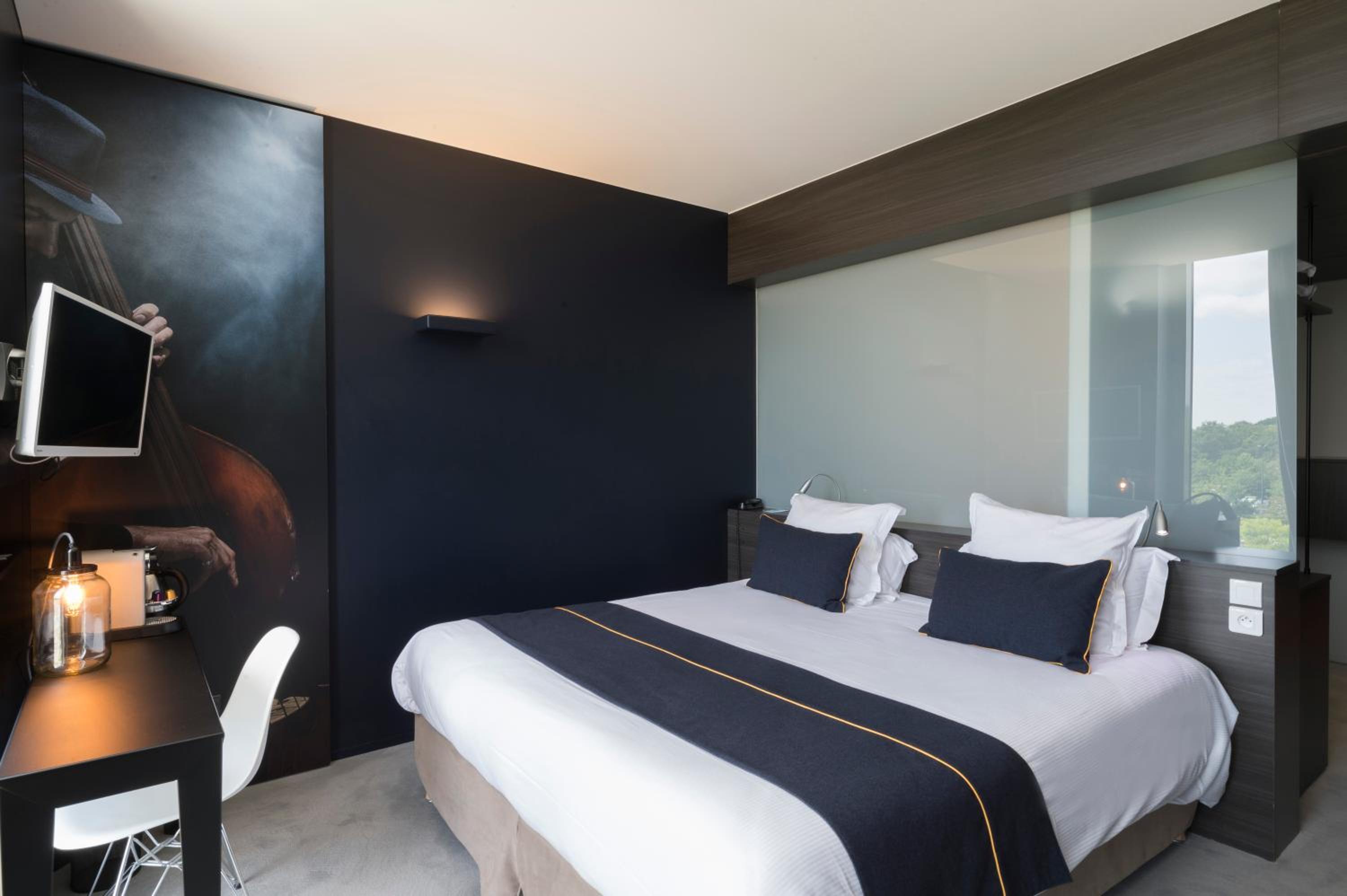 Standard Double Room - Photo 2