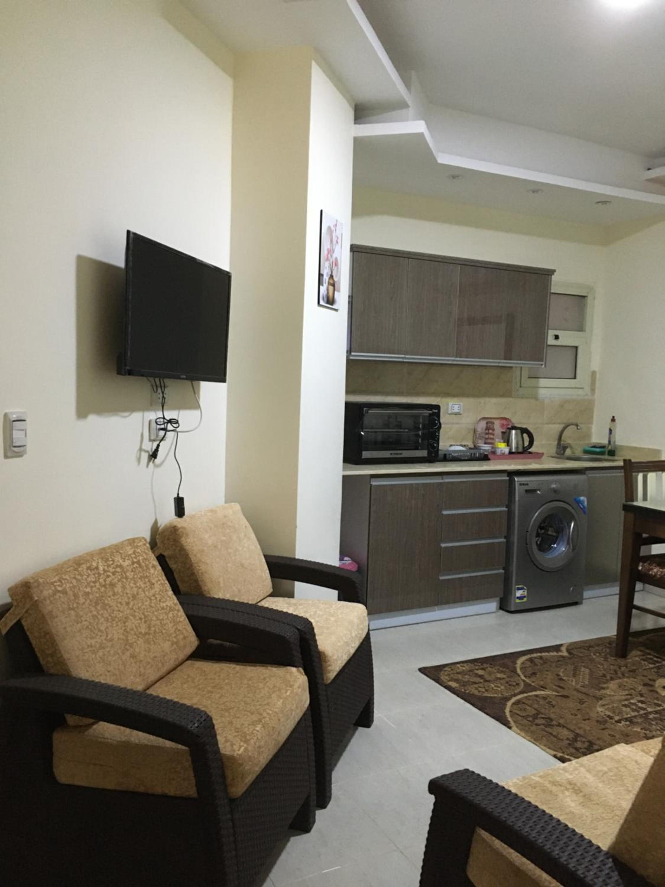 Two-Bedroom Apartment - Photo 16