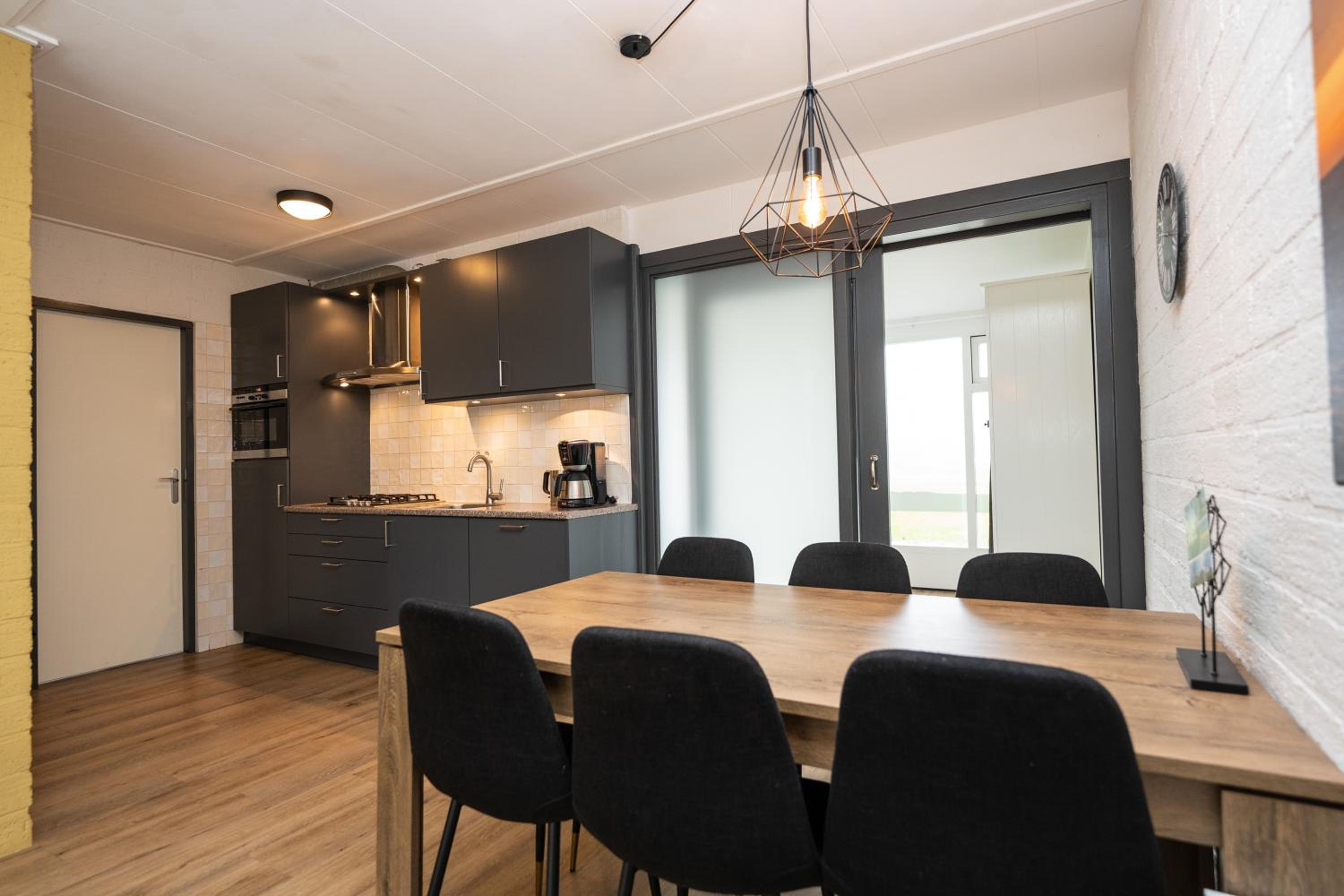Three-Bedroom Chalet photo 2