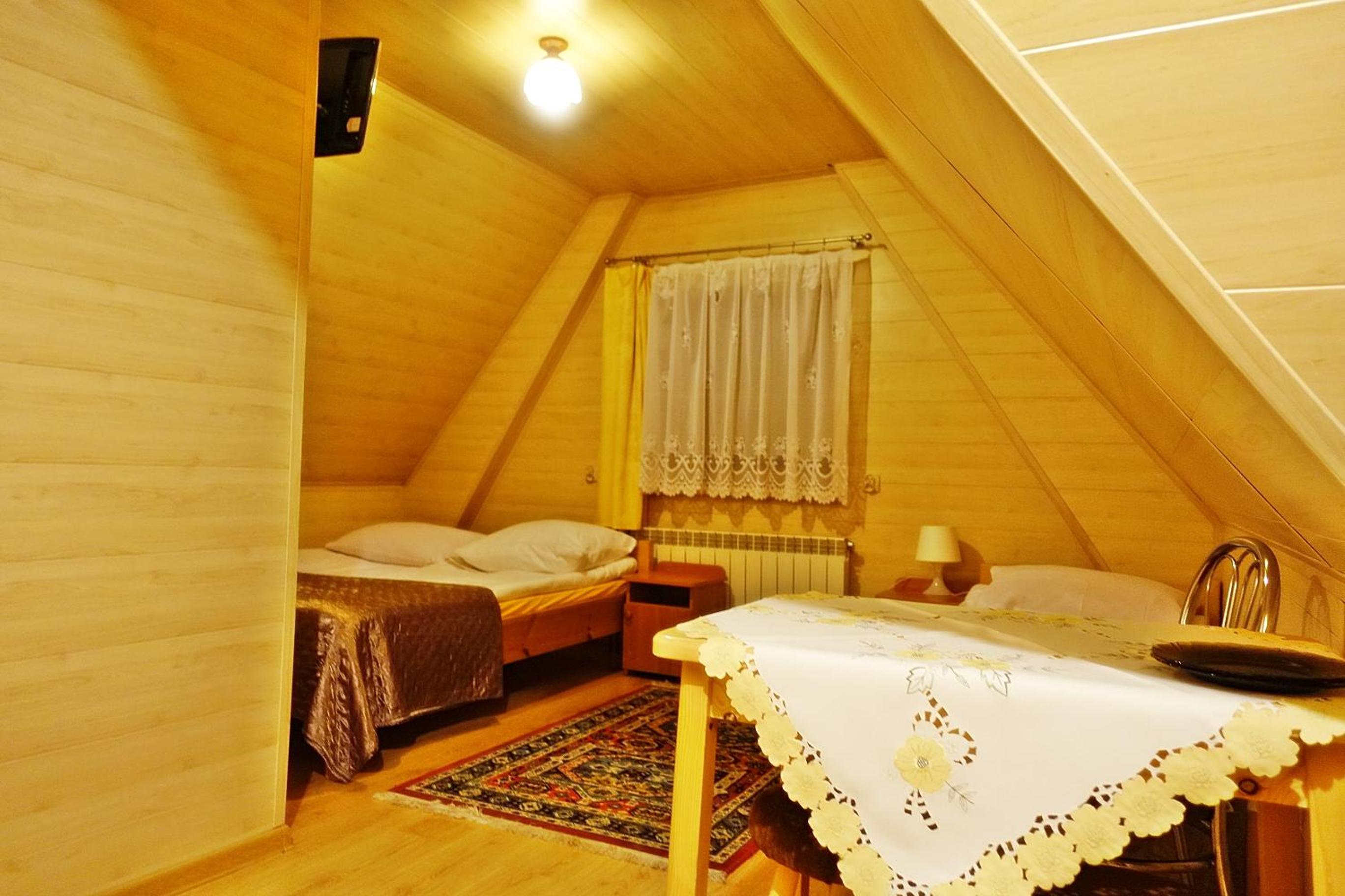 Standard Triple Room photo 3