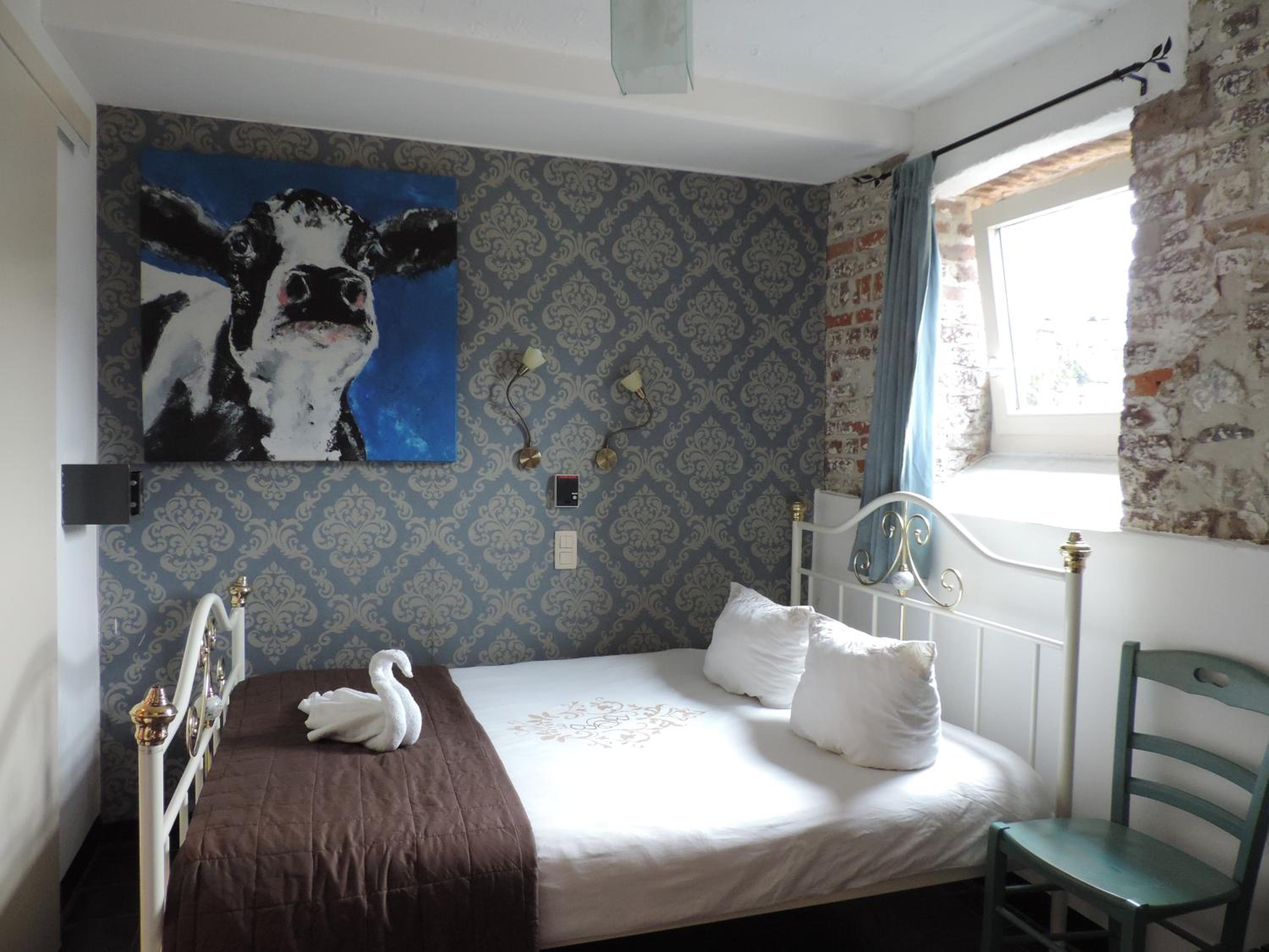 Budget Double Room photo 2