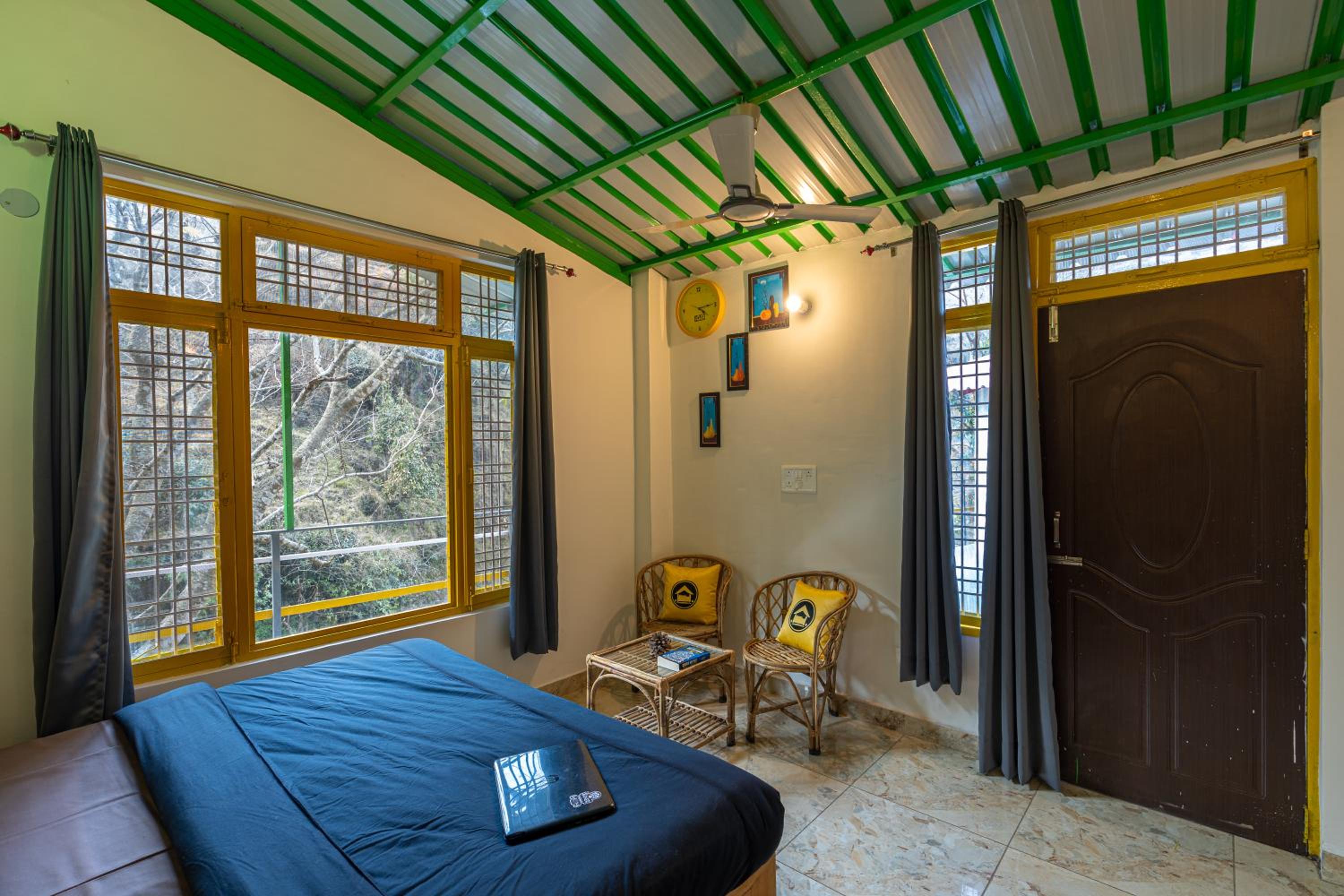 Standard Double Room with Mountain View photo 1