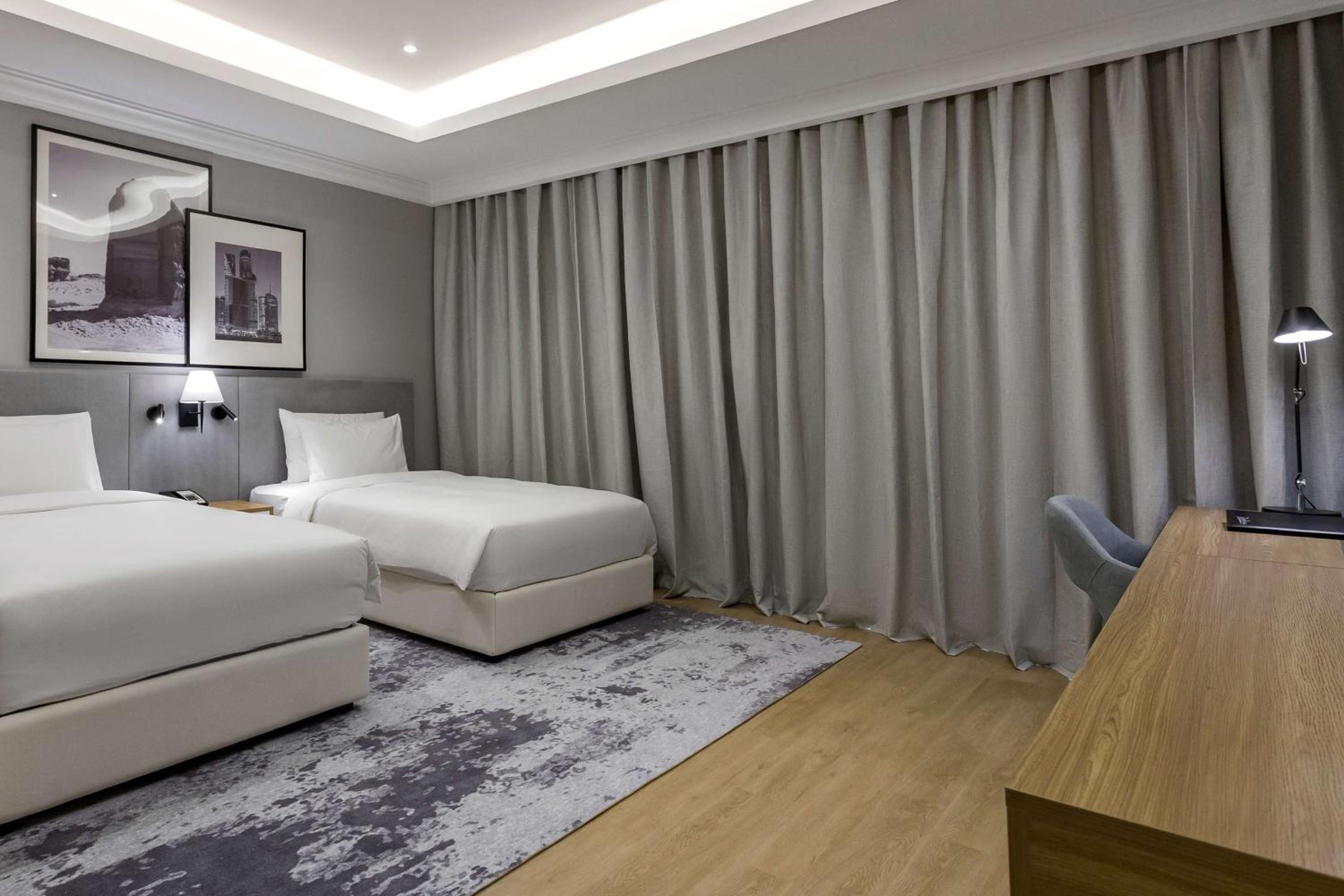 Two-Bedroom Suite - Photo 2