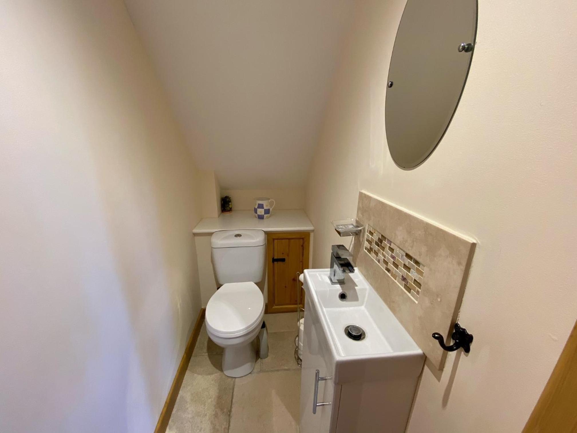 Three-Bedroom House photo 3