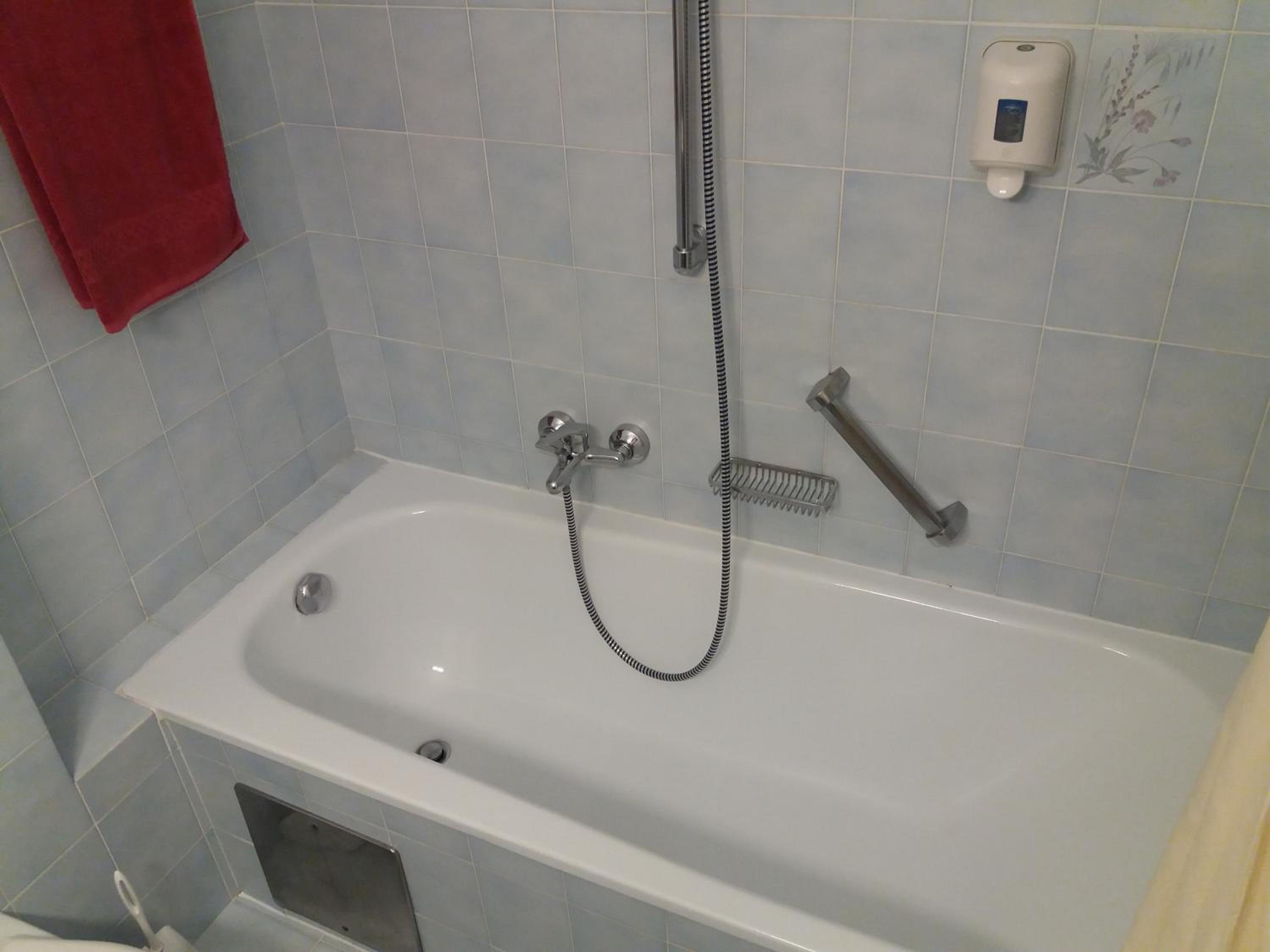 Double Room - Photo 2