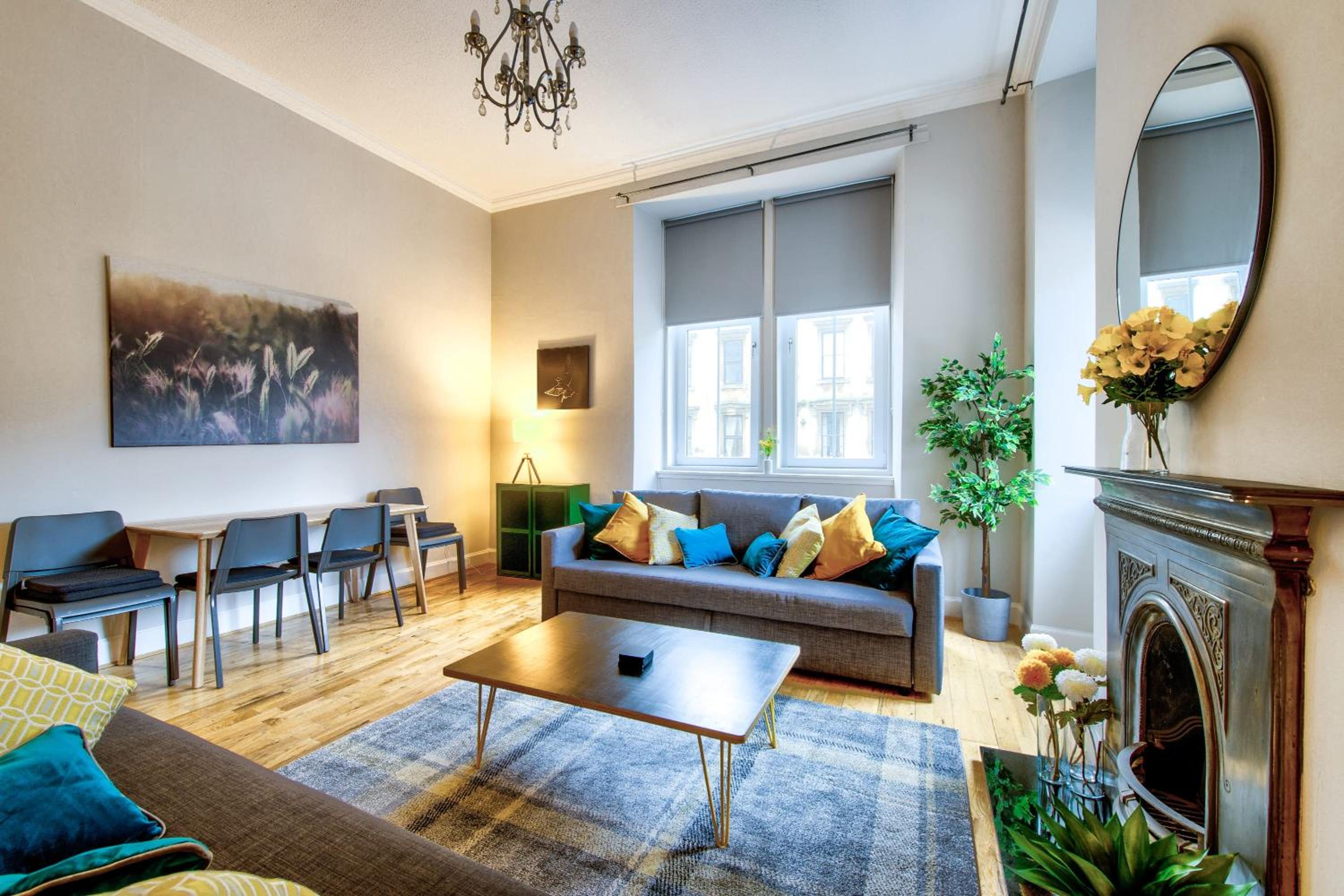 Apartment photo 1