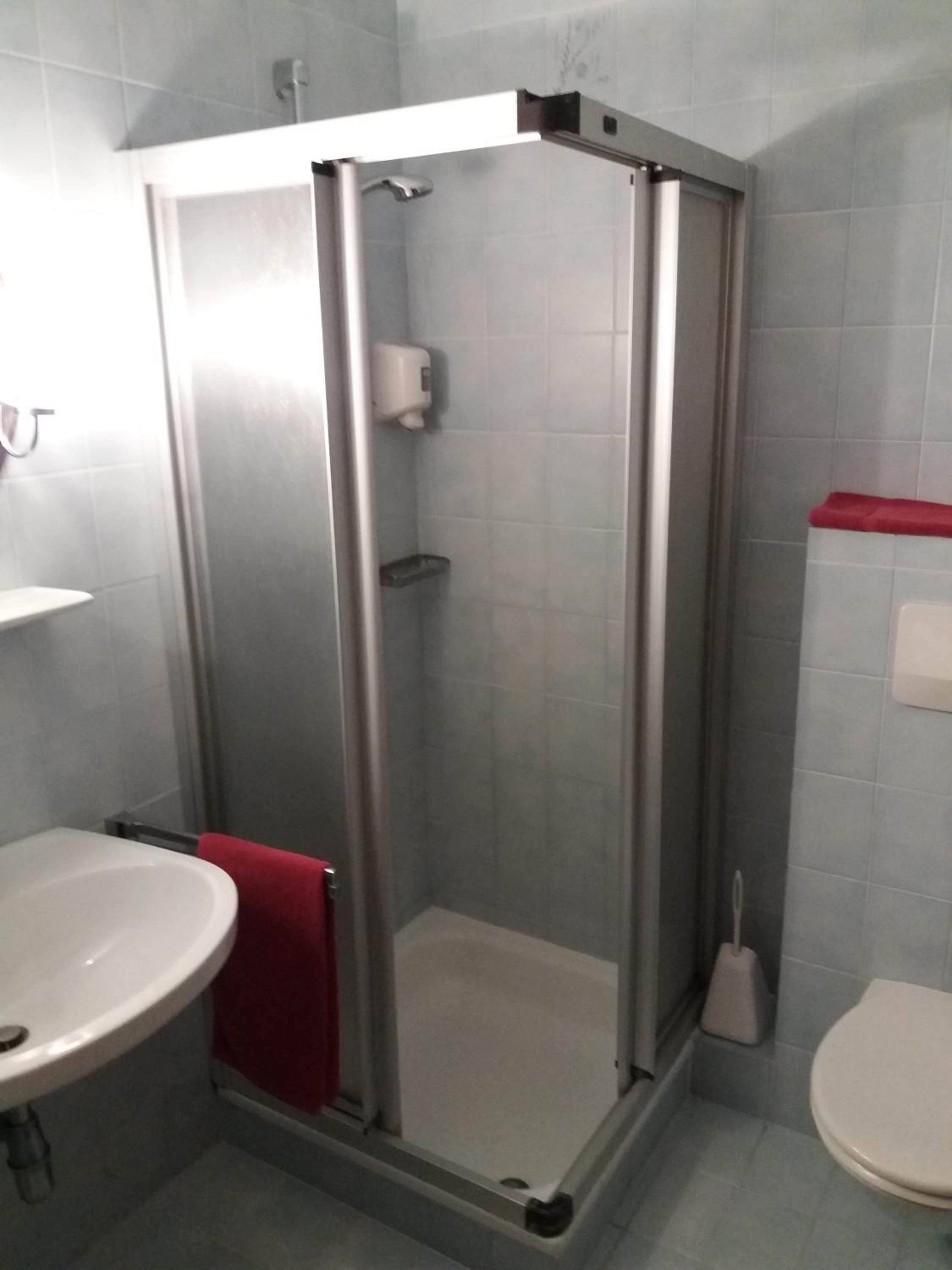 Double Room - Photo 3