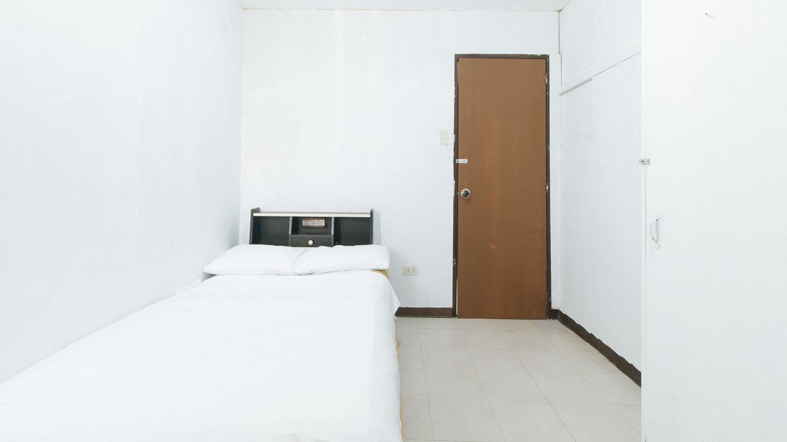 Apartment - Photo 15