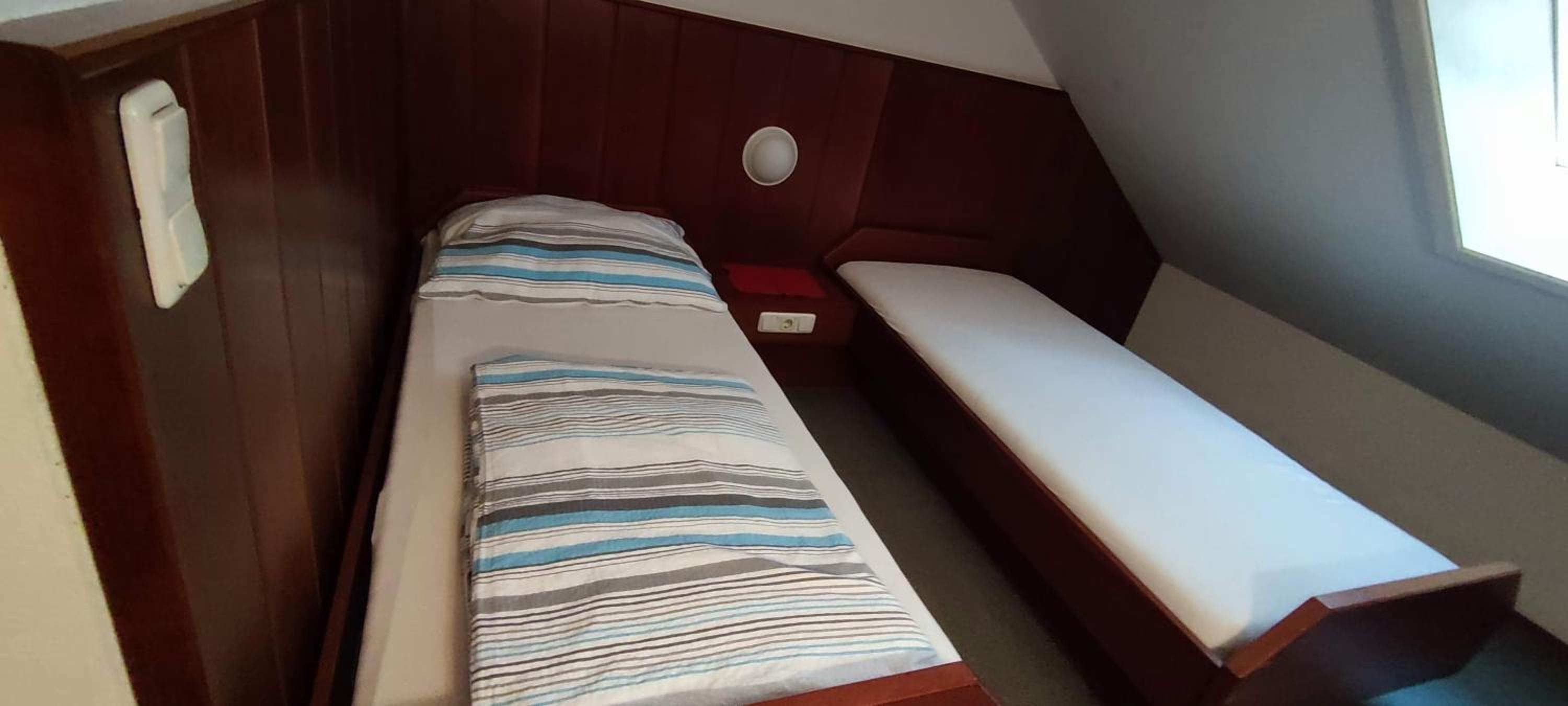 Twin Room - Photo 1