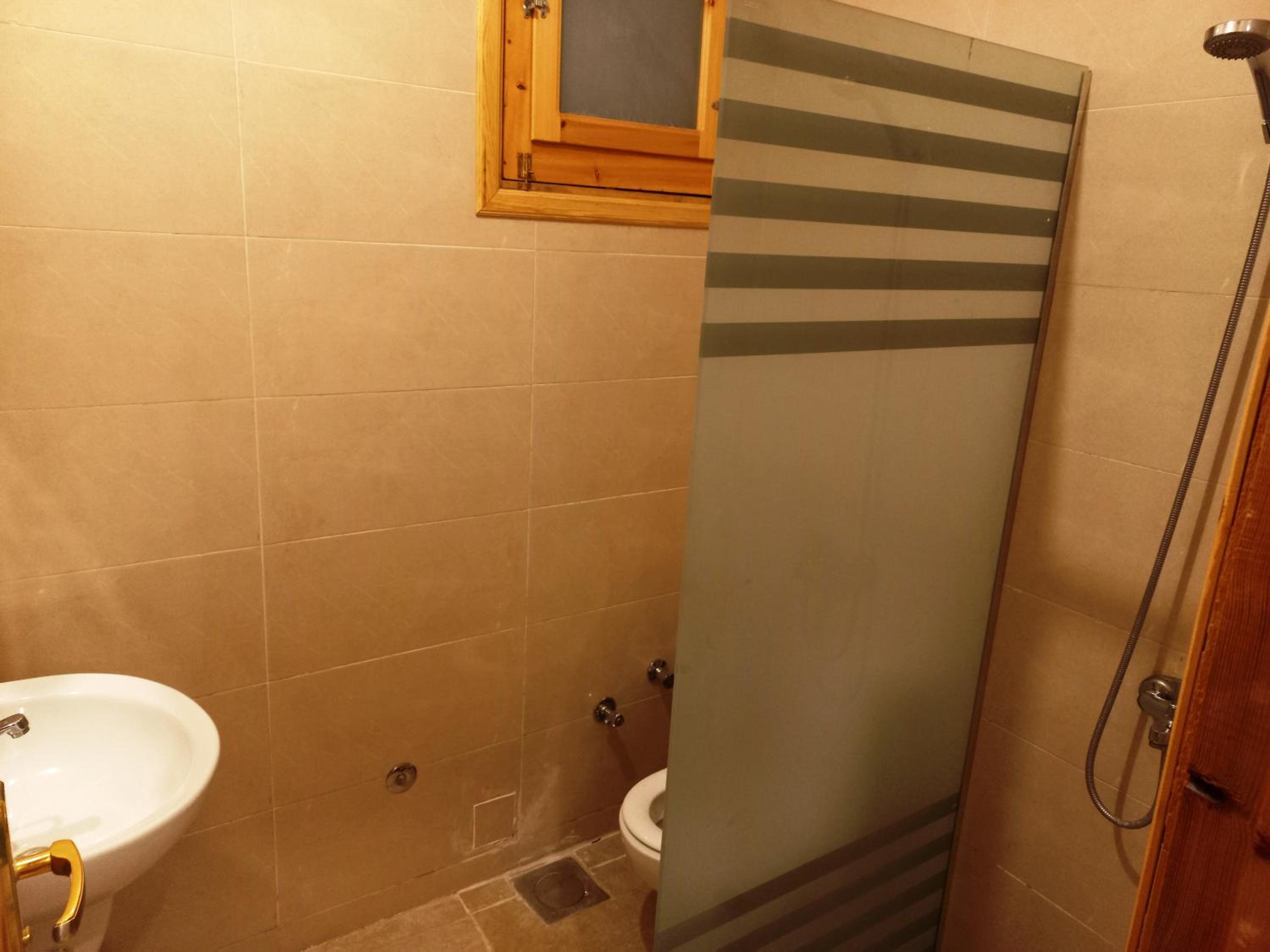 One-Bedroom Apartment - Photo 7