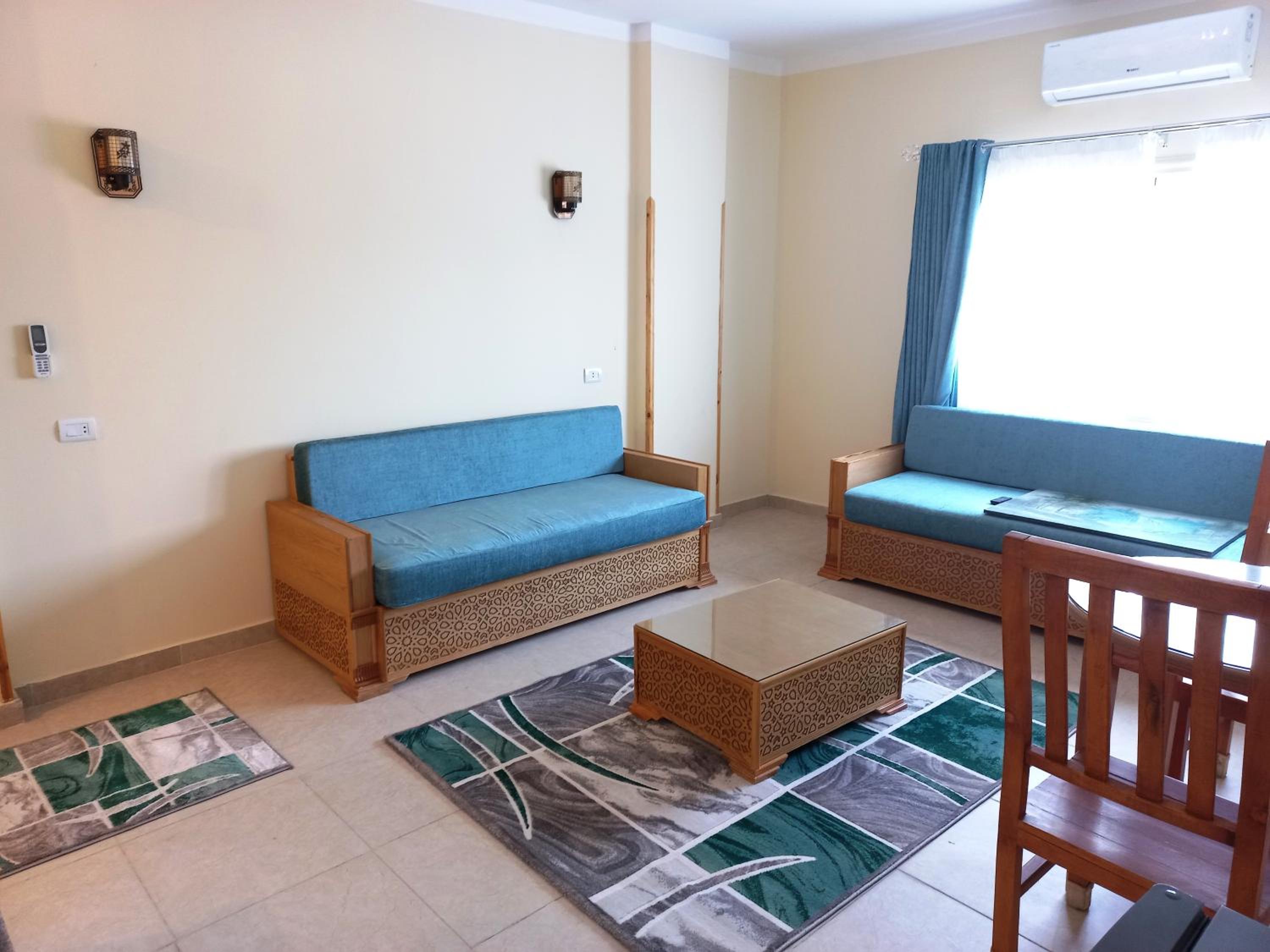 One-Bedroom Apartment - Photo 17