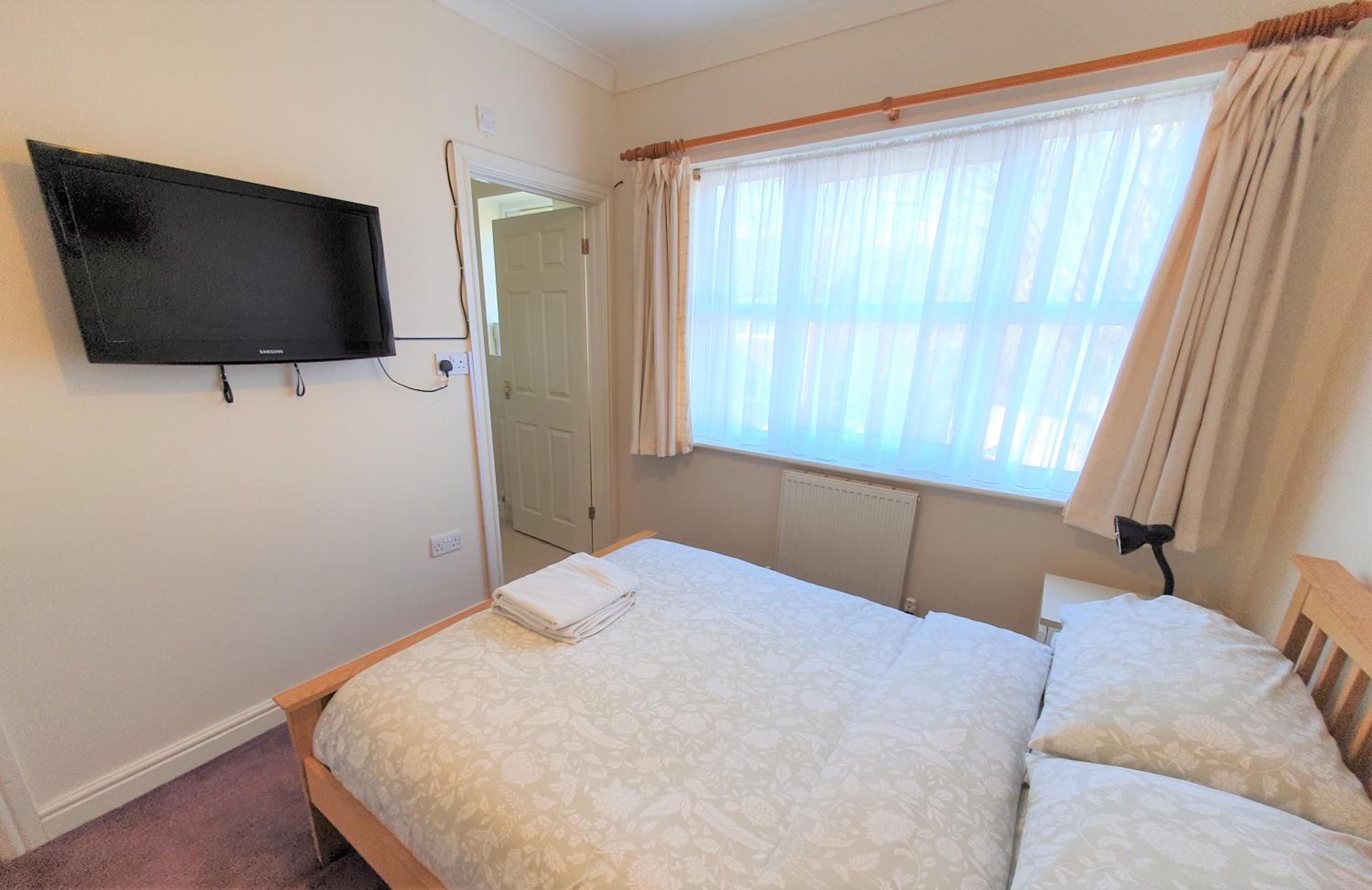Two-Bedroom Townhouse - 1 Friars Walk photo 3