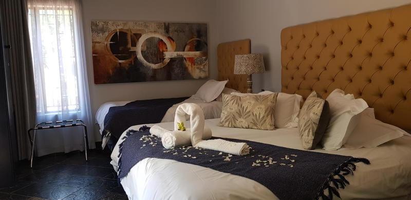 Basic Twin Room photo 2