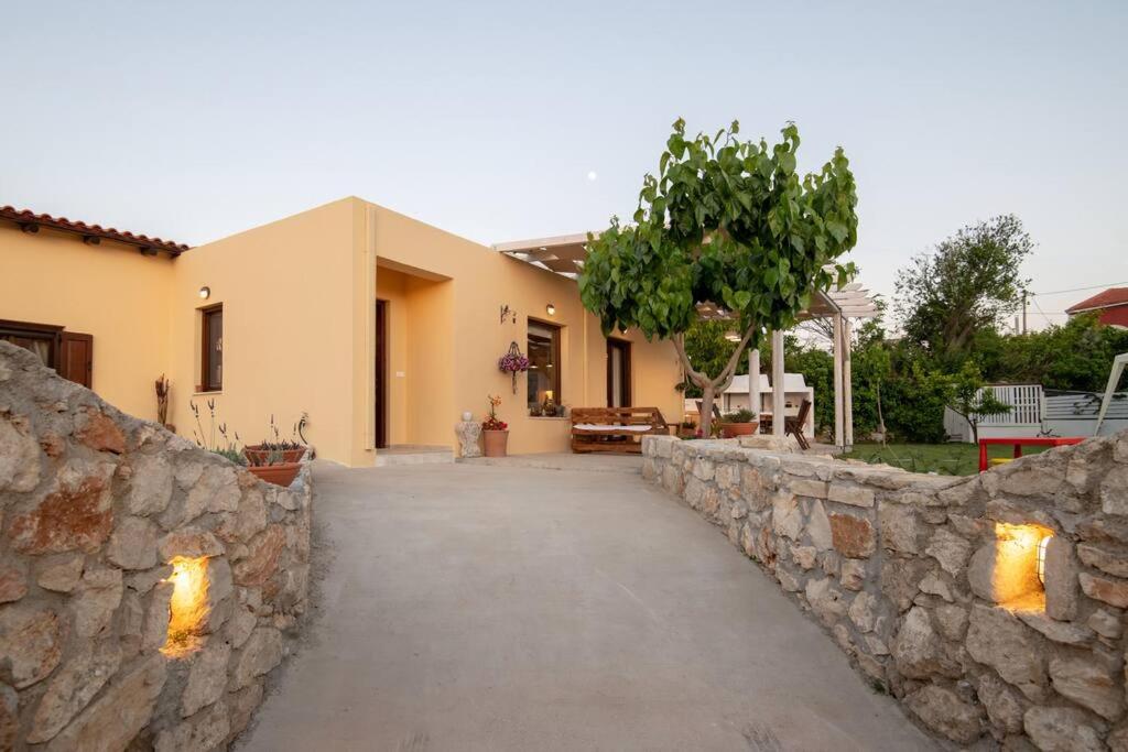 Two-Bedroom House photo 2