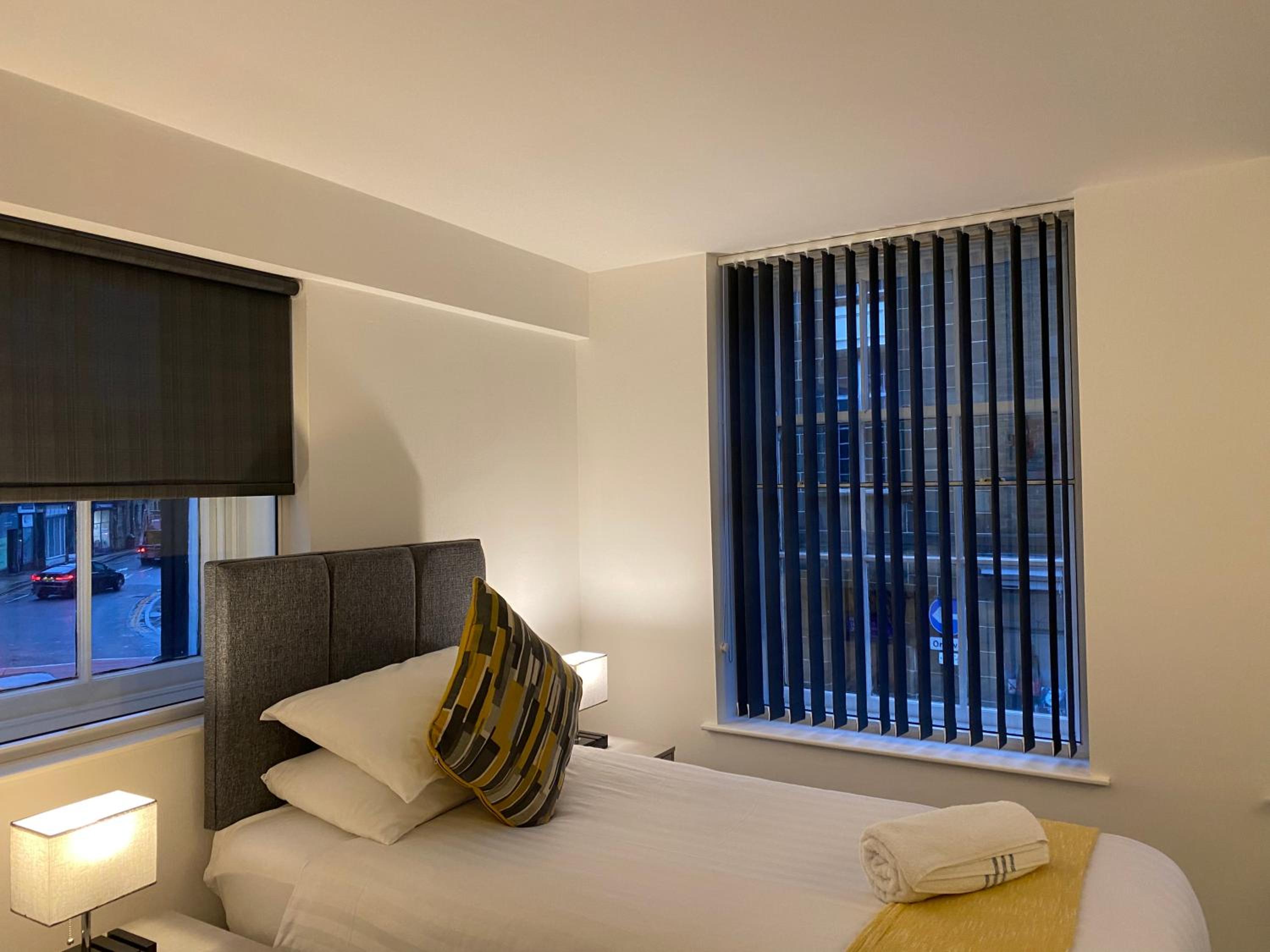 Standard Triple/Twin Room