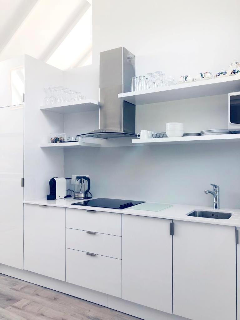 One-Bedroom Apartment - Photo 9