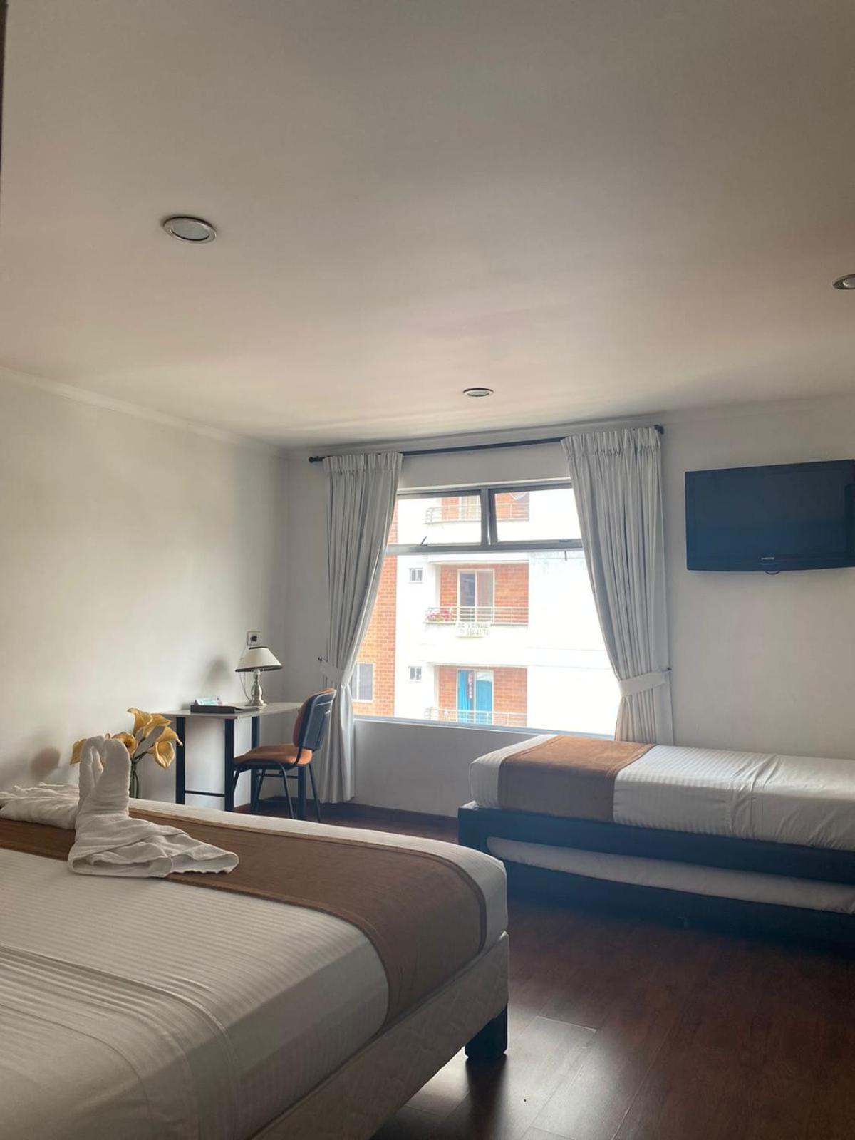 Deluxe Queen Room