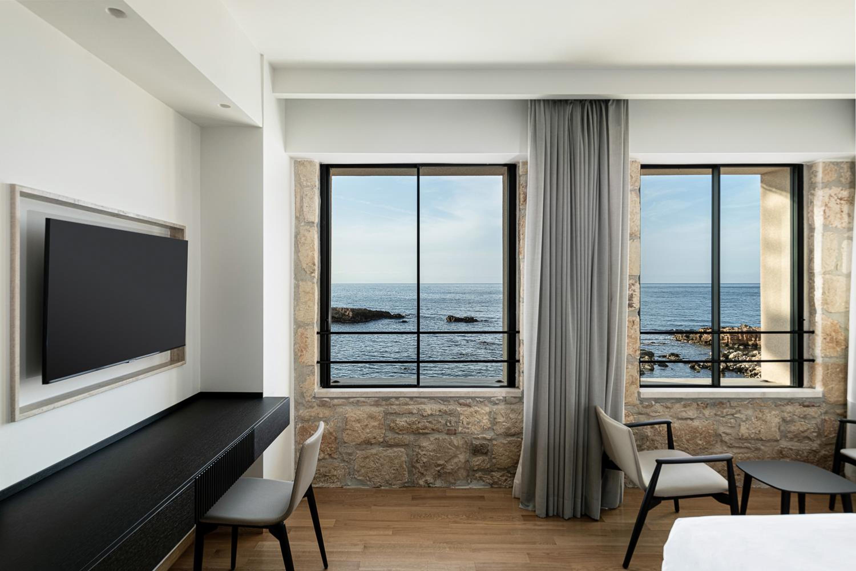 Junior Suite Sea Front