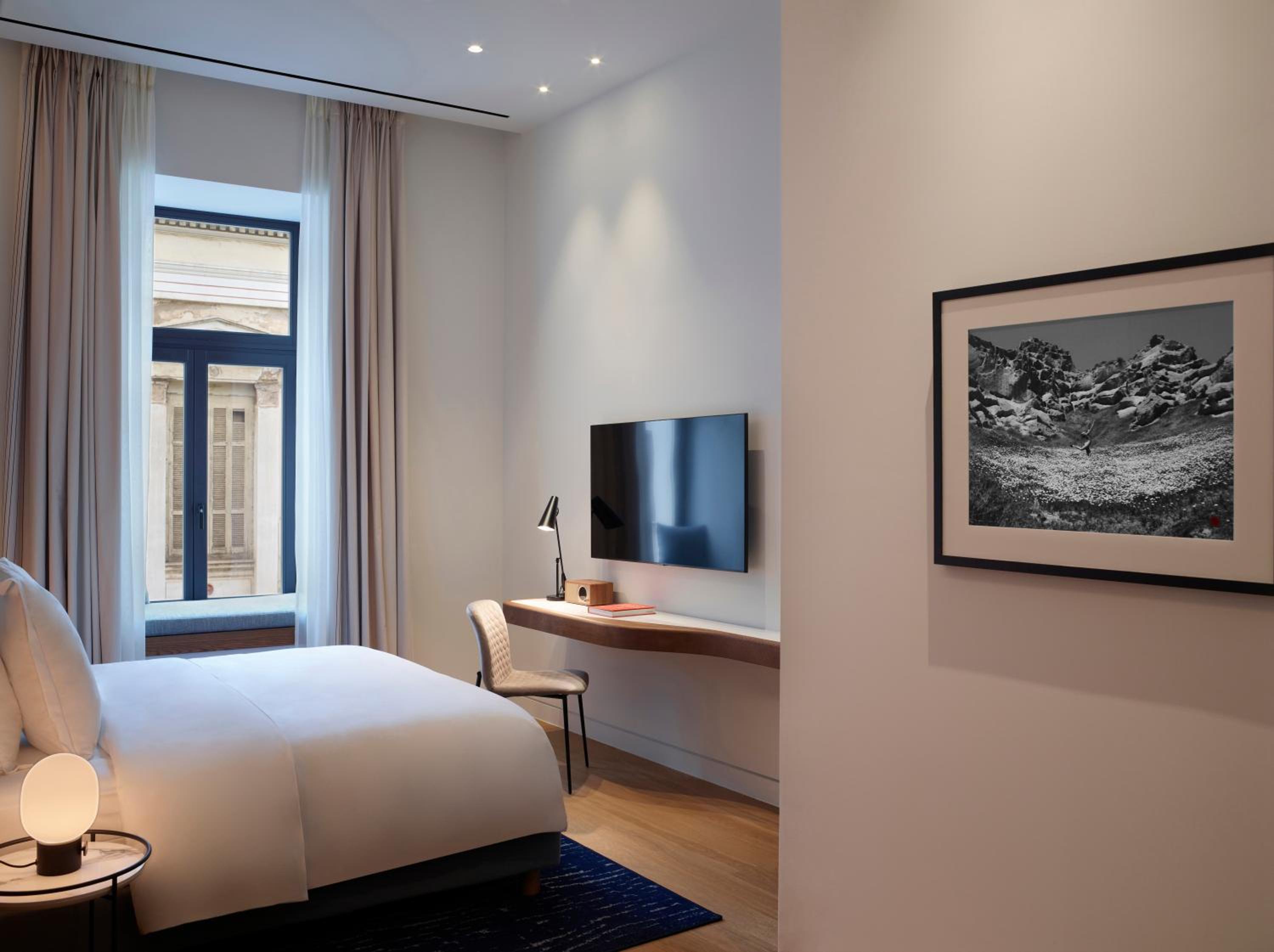 Executive Room photo 2