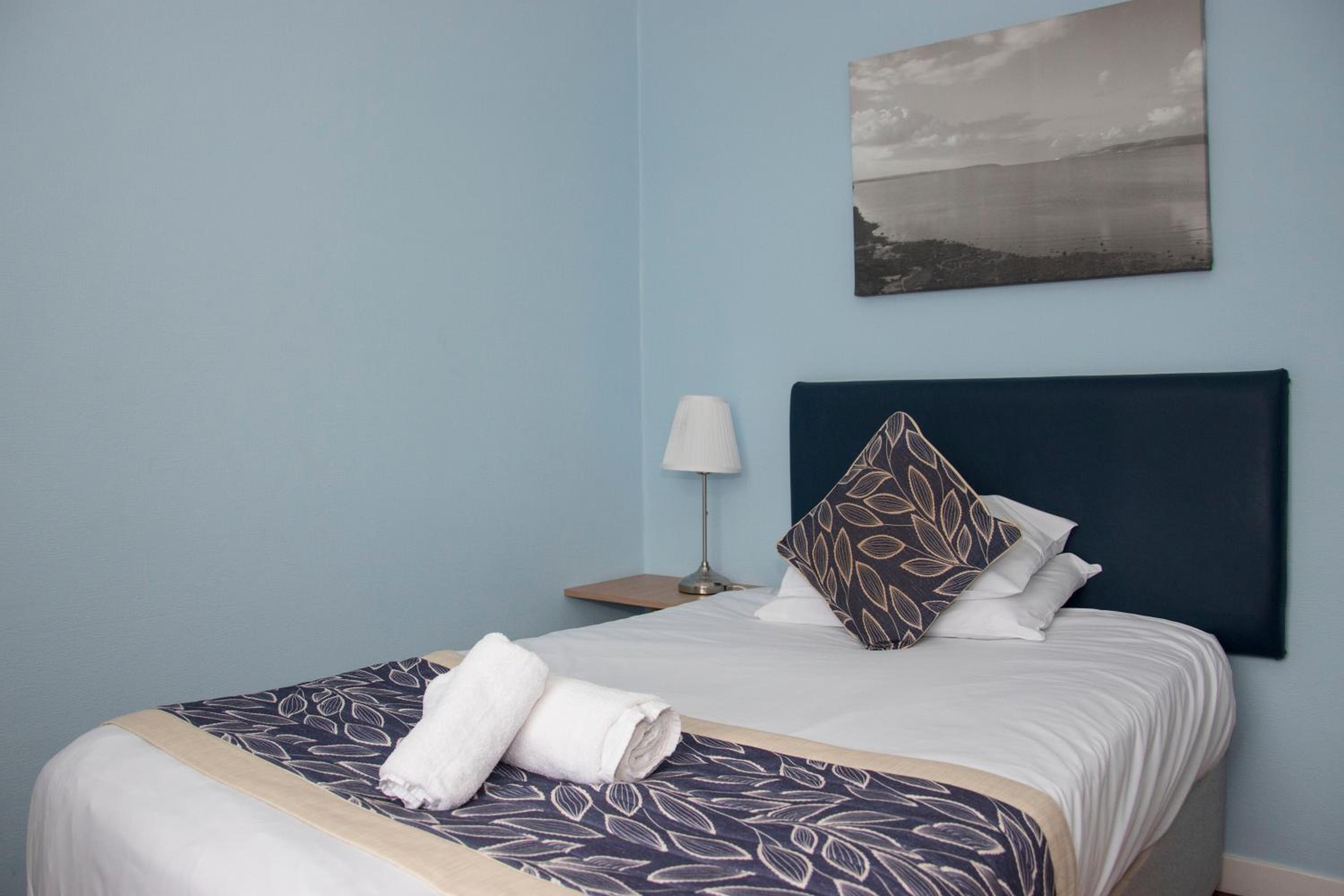 Single Room photo 1