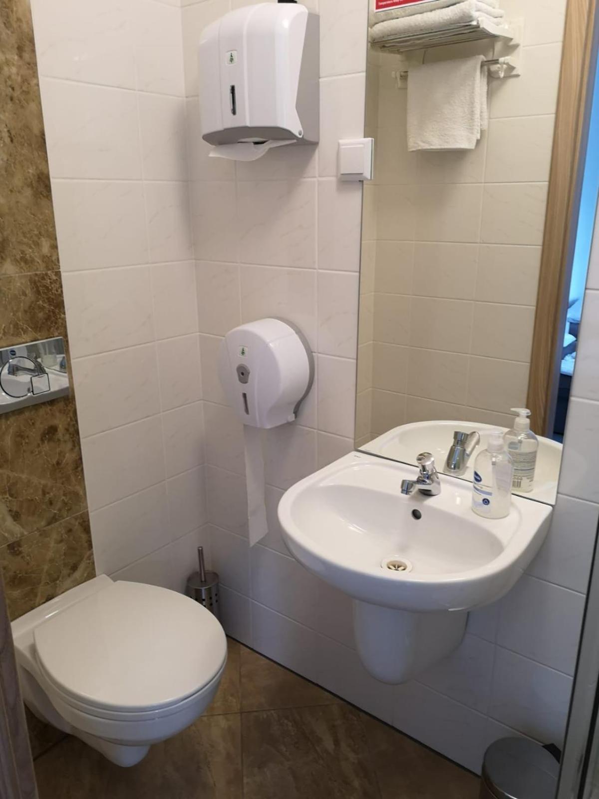 Twin Room photo 1