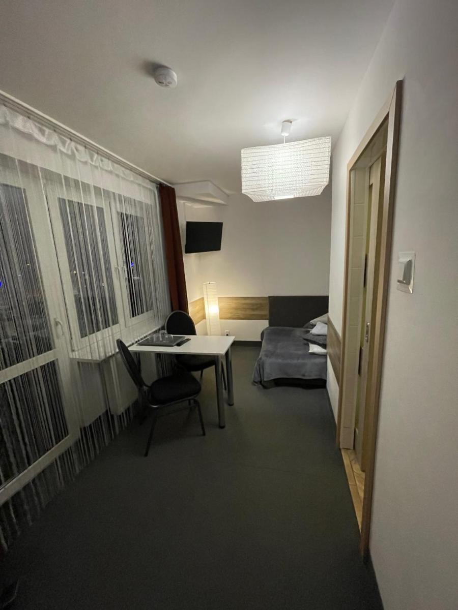 Small Double Room photo 2