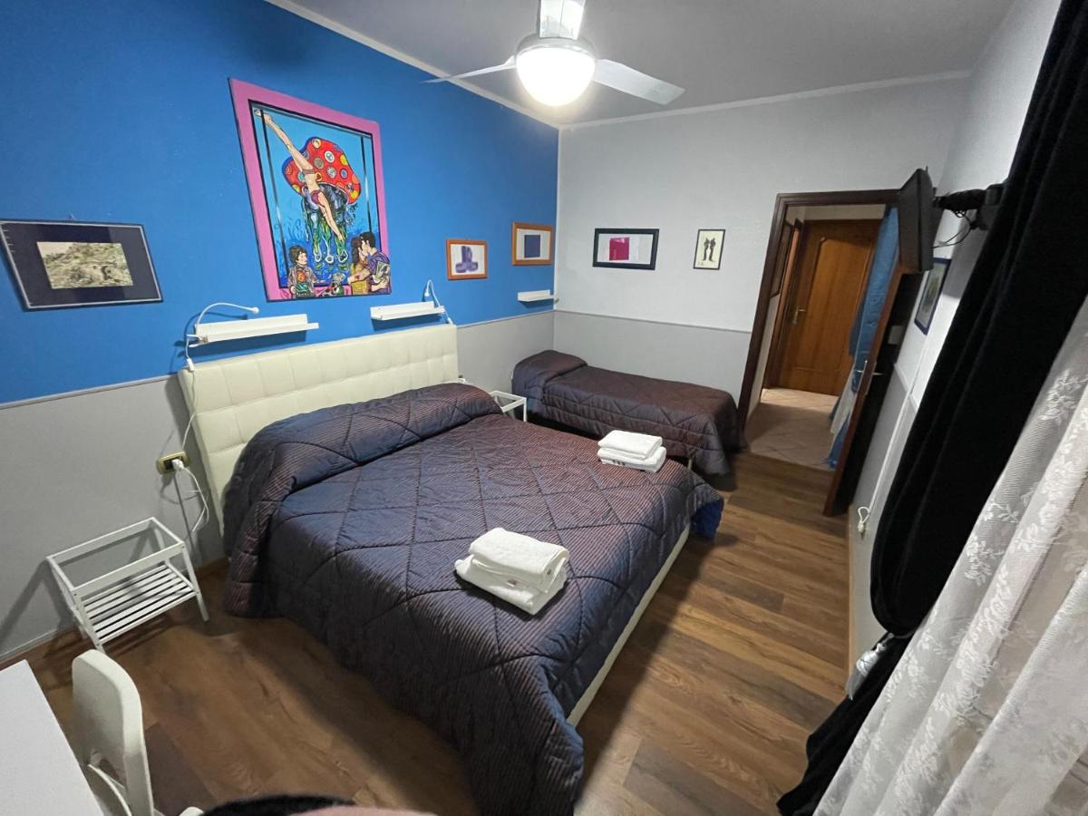 Double Room with Extra Bed photo 1