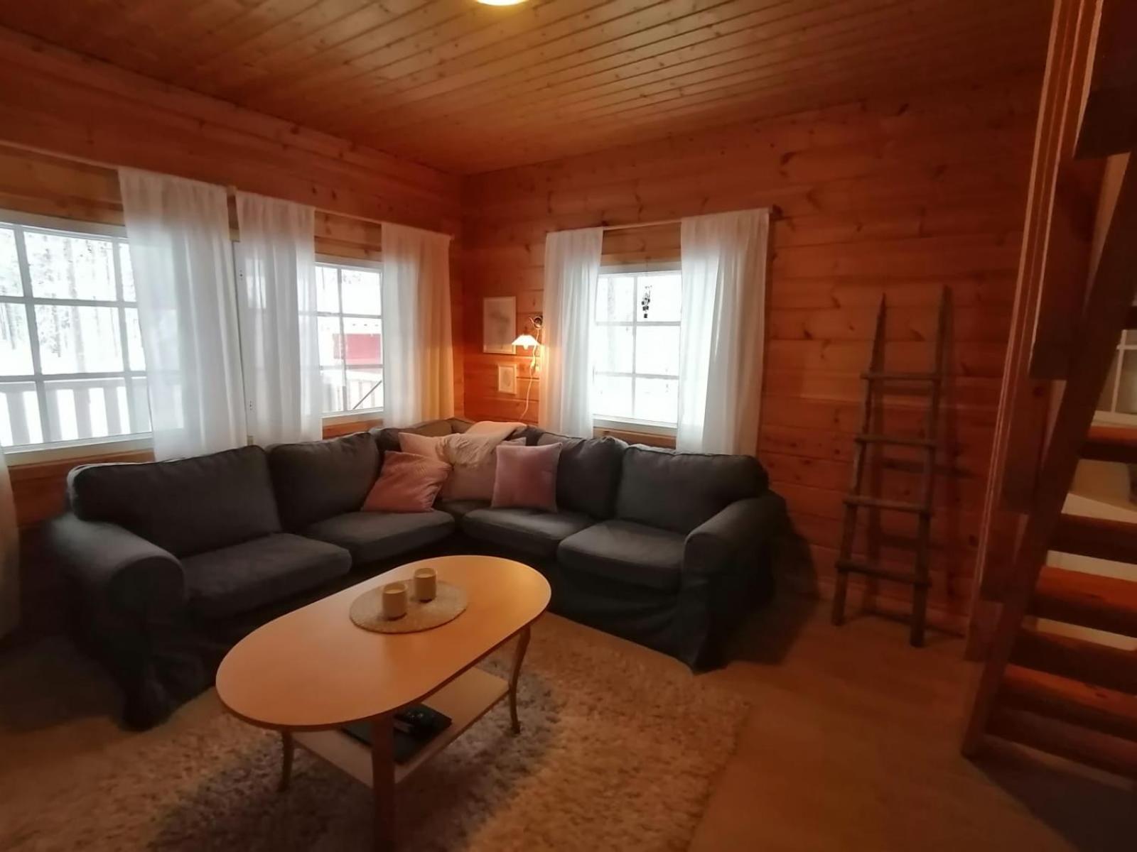 Three-Bedroom Villa photo 1