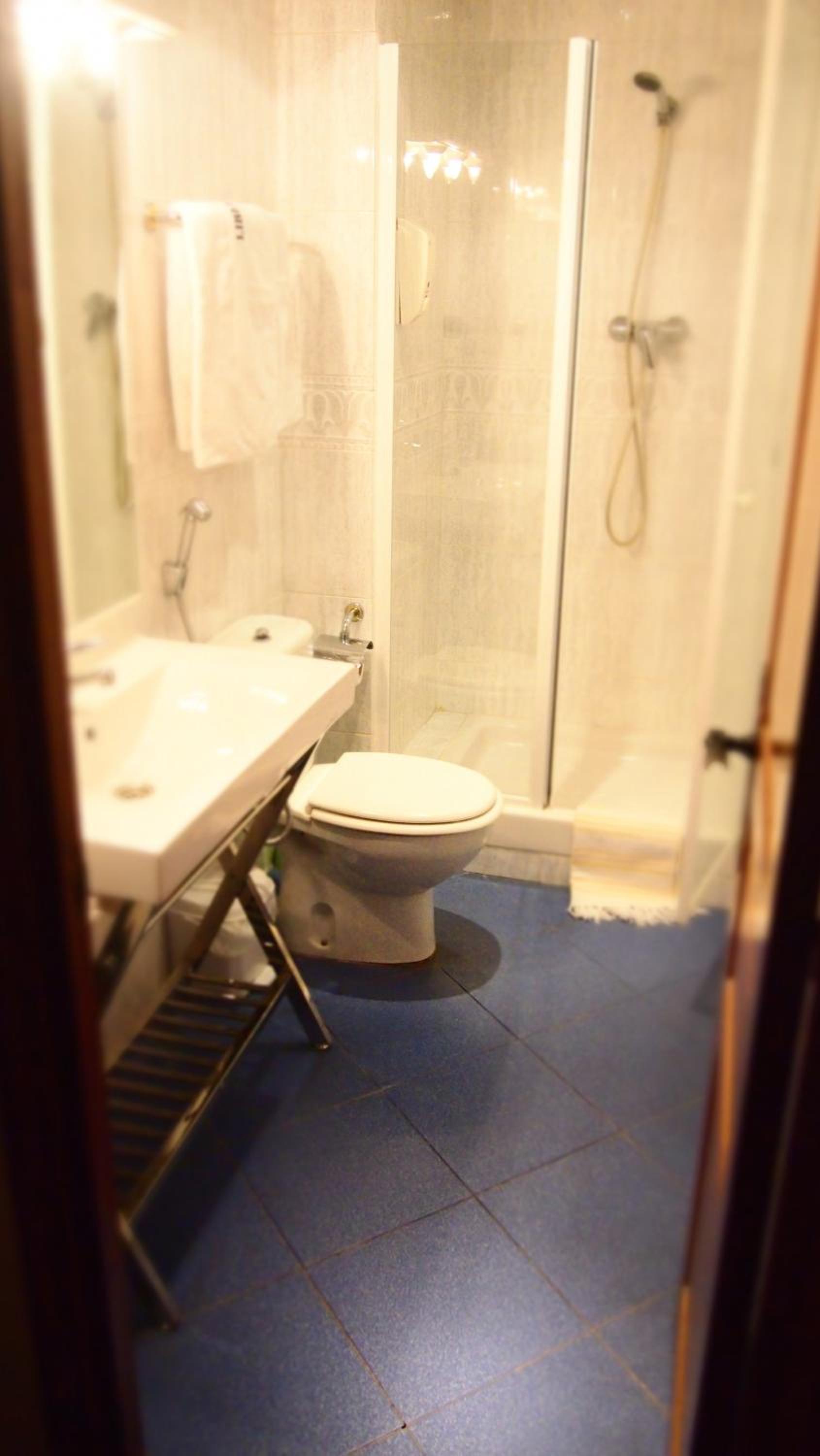Standard Room with City View photo 2
