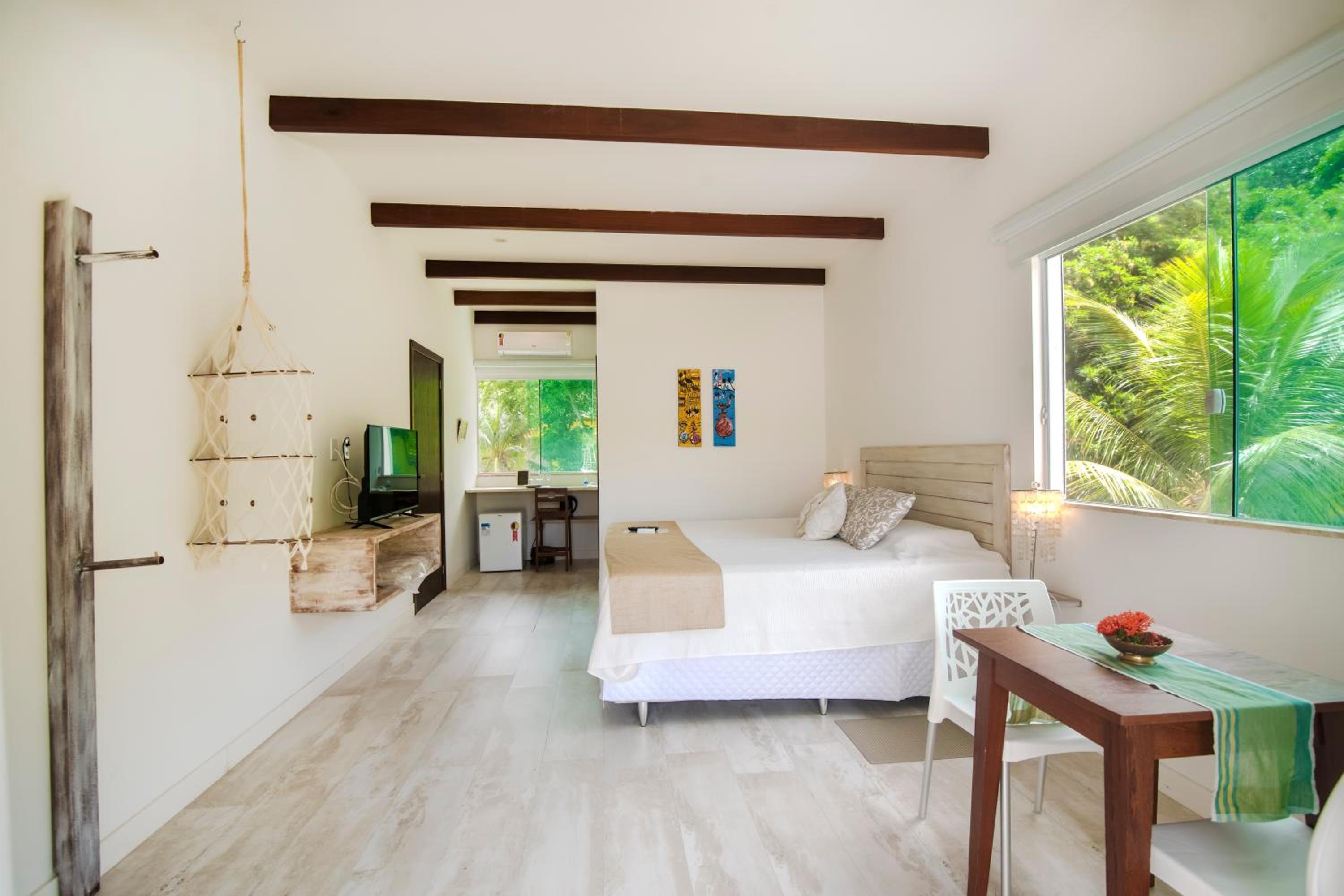 King Room with Balcony photo 1