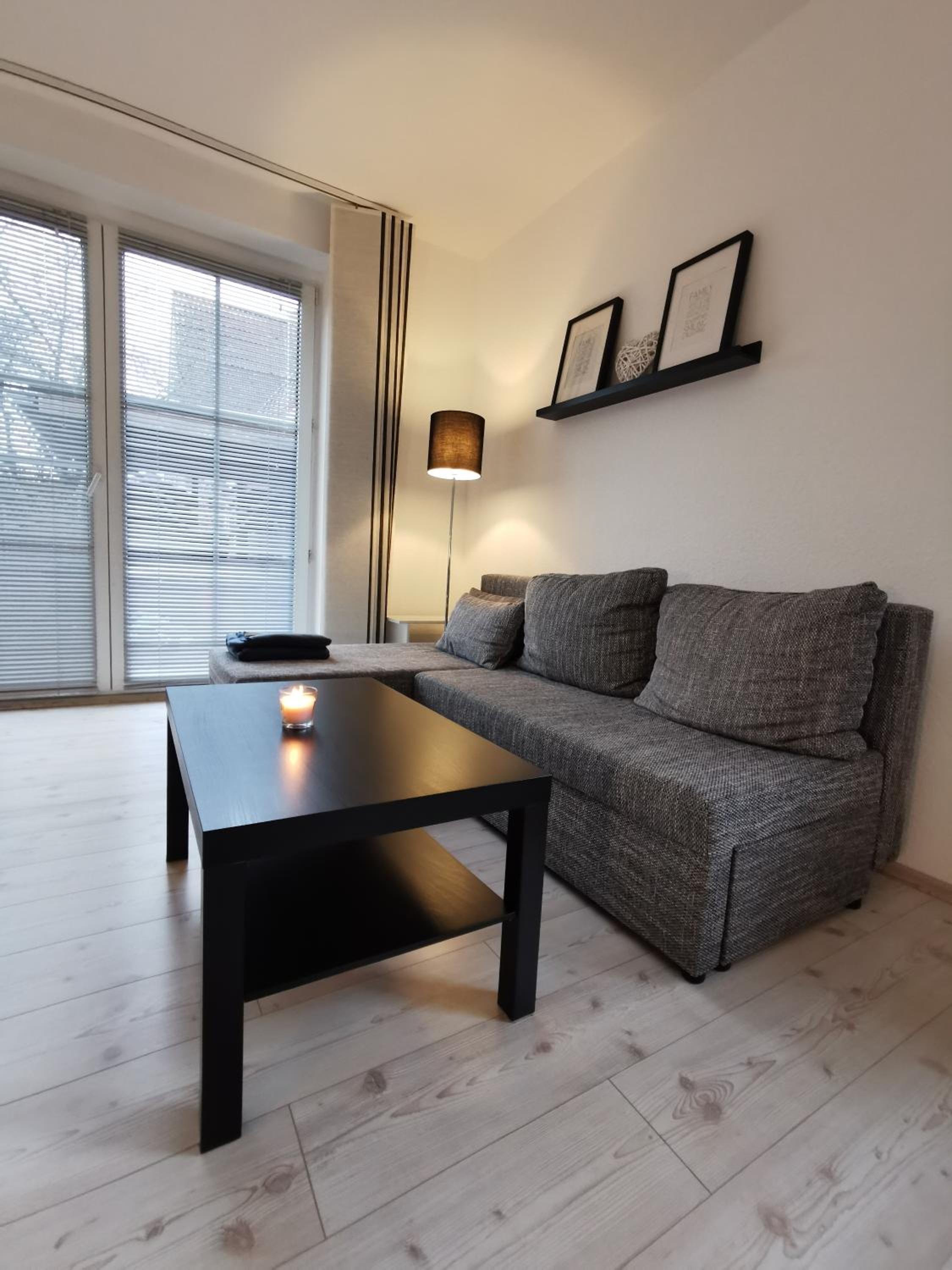 One-Bedroom Apartment photo 1