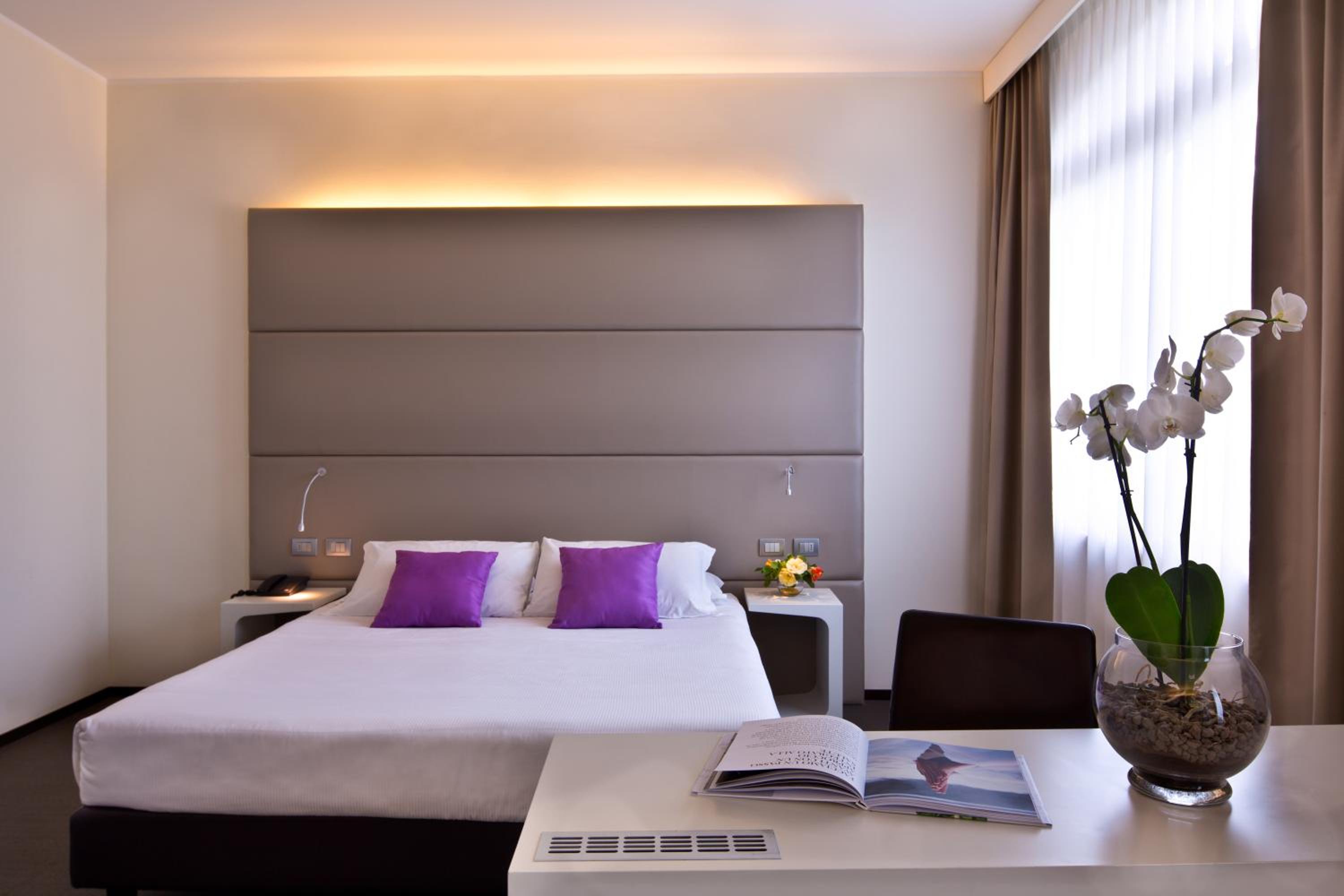 Superior Twin Room - Photo 4