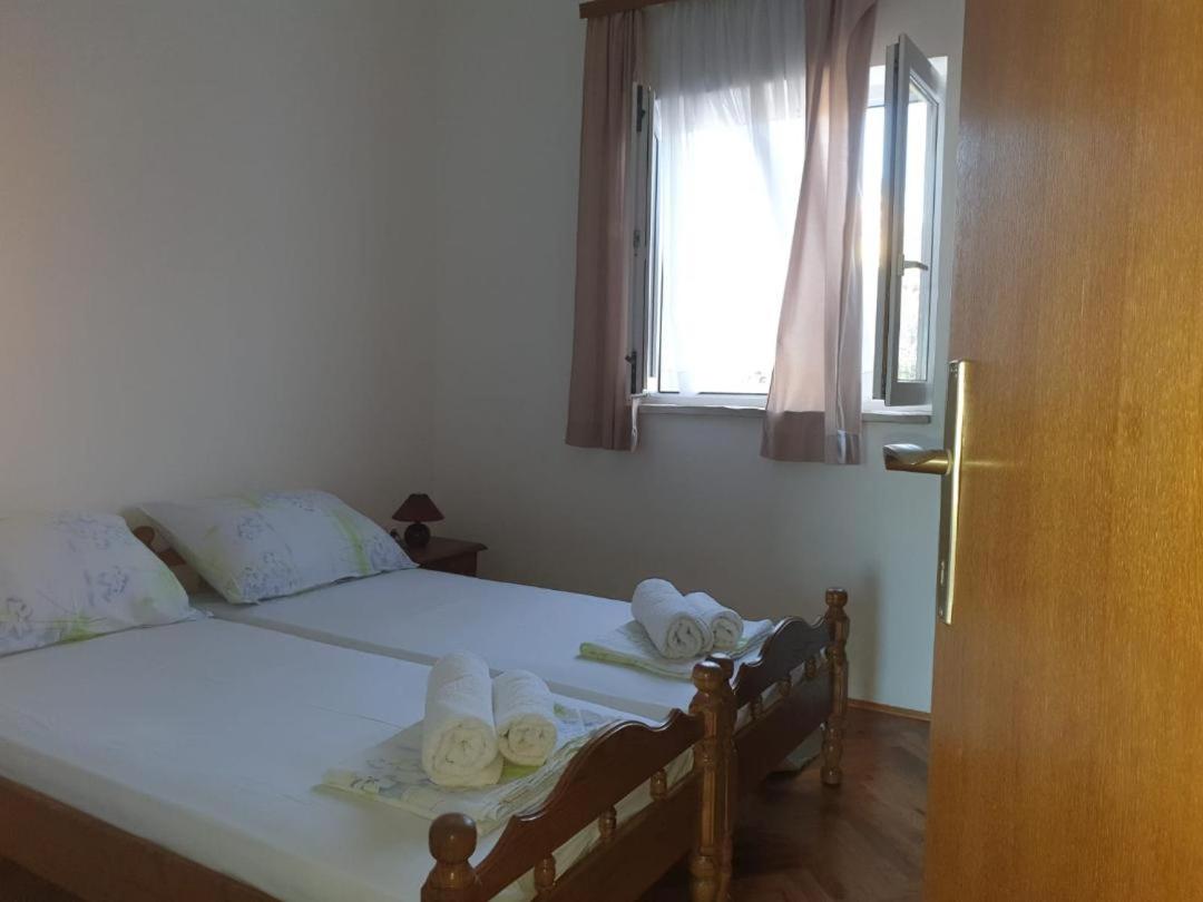 Apartment with Sea View photo 1