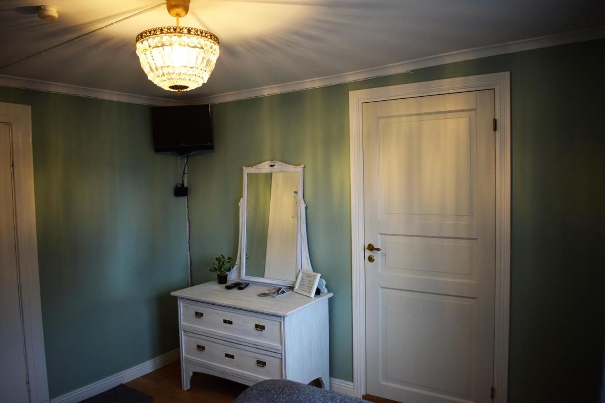 Single Room with Shower photo 2