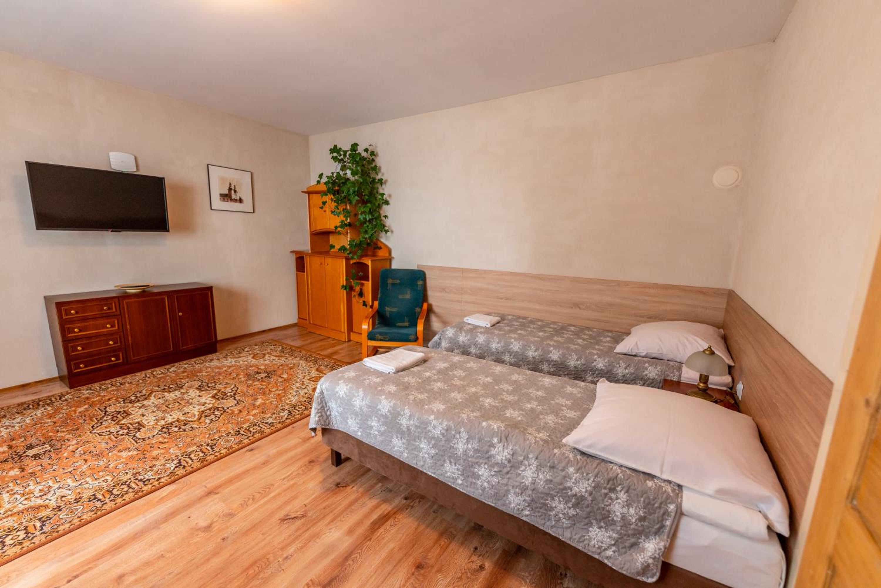 Apartment photo 3