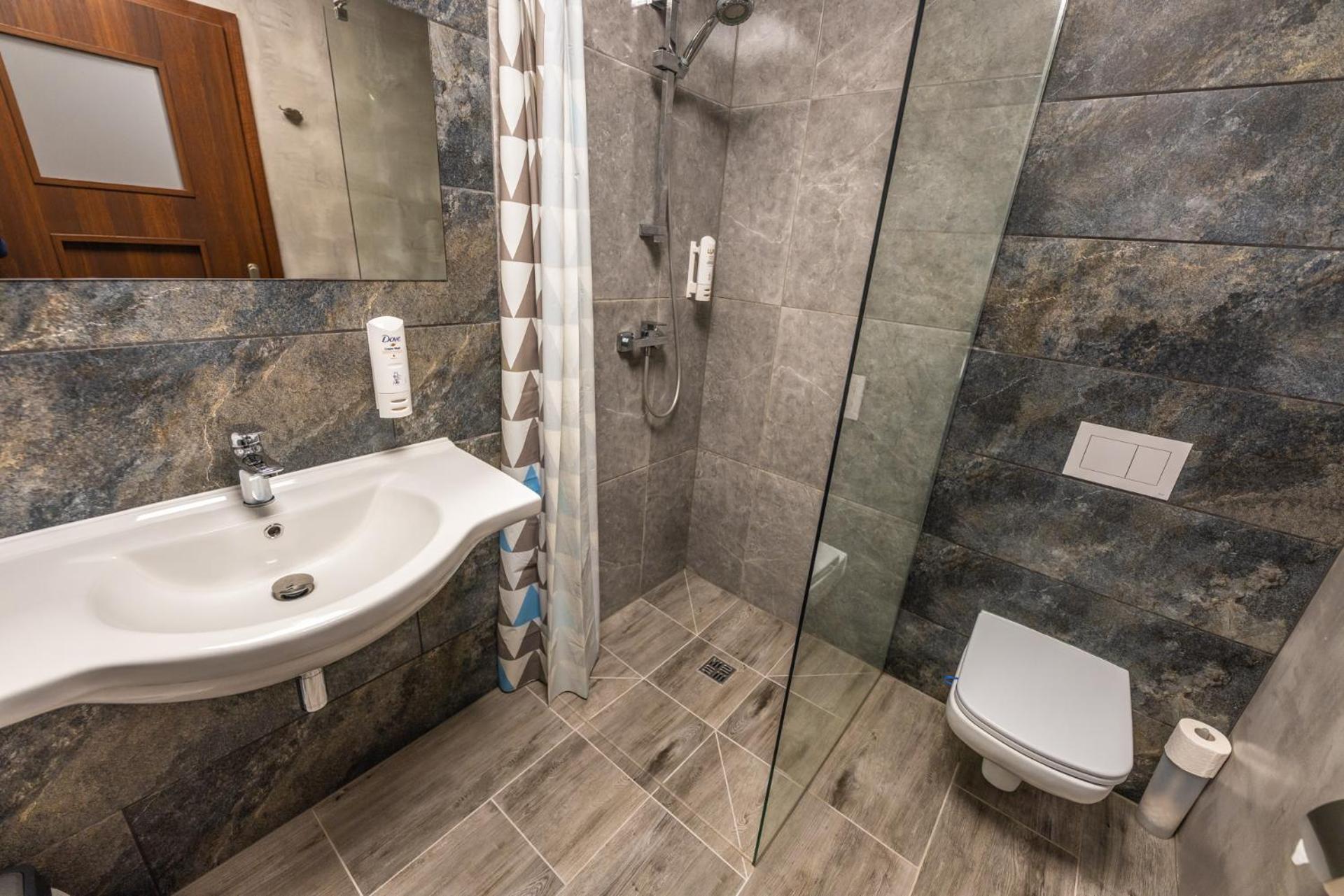 Deluxe Triple Room photo 1