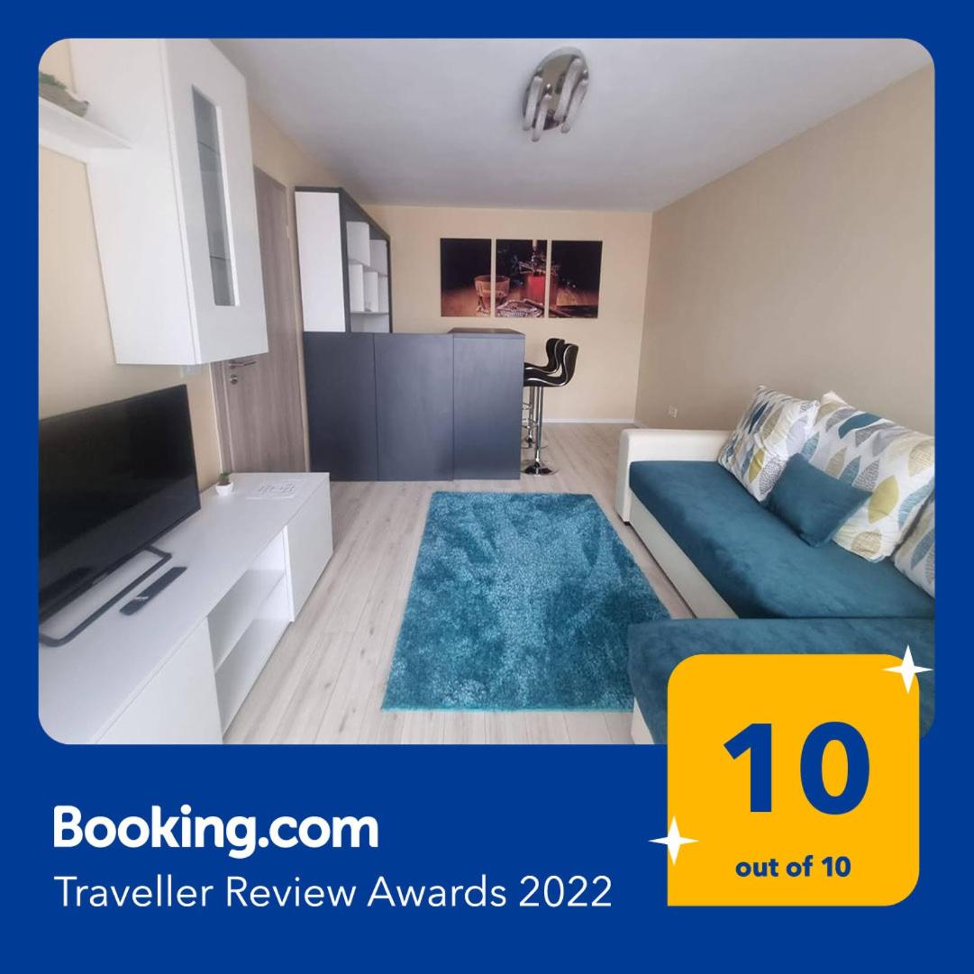 One-Bedroom Apartment - Photo 14