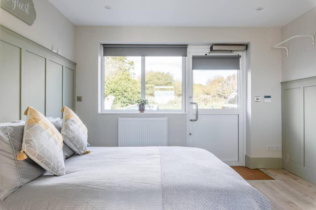 One-Bedroom Apartment - Photo 45