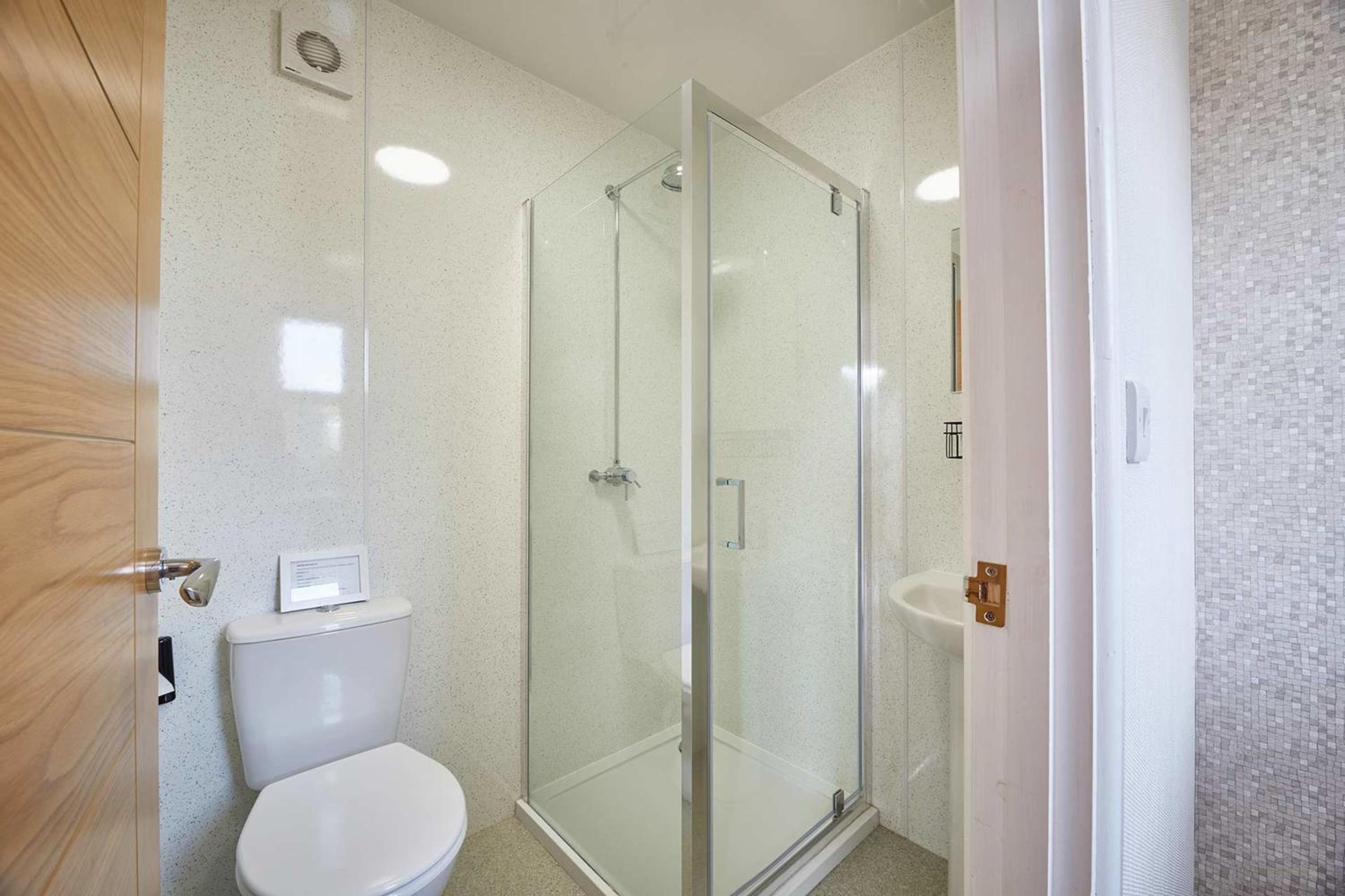 Superior King Room photo 2