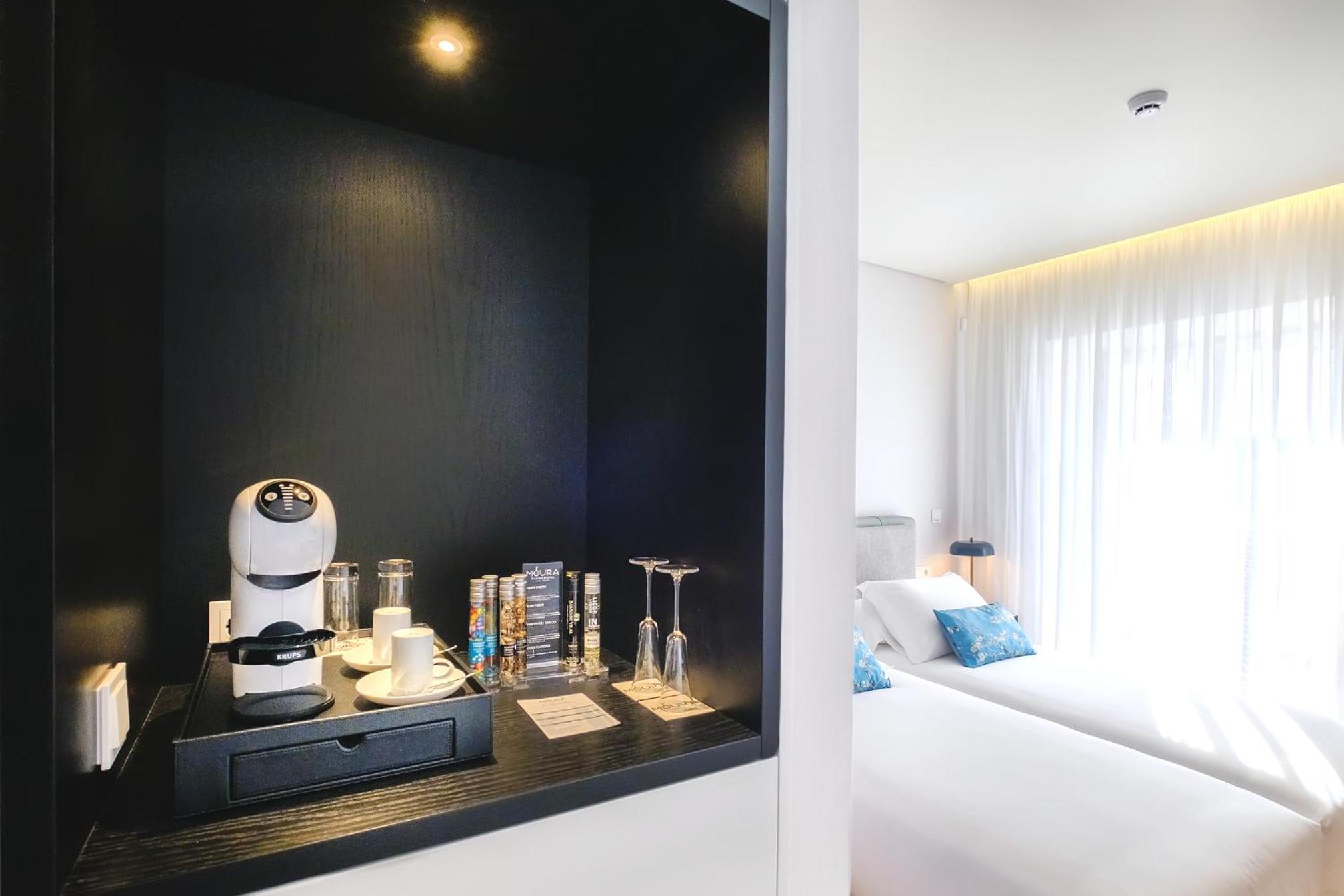 Superior Twin Room - Photo 2