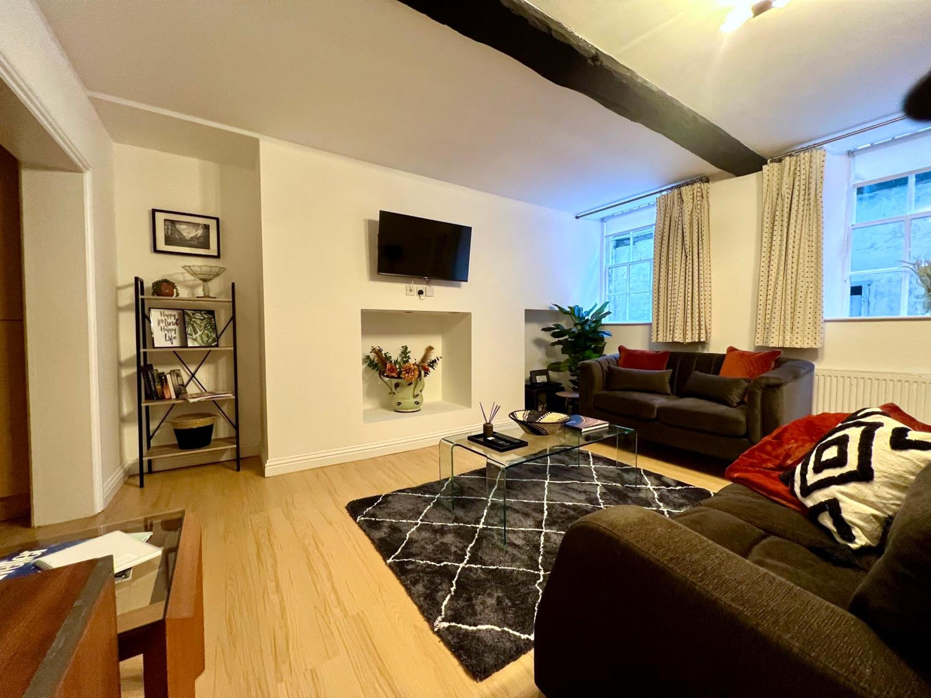 Two-Bedroom Apartment - Photo 1